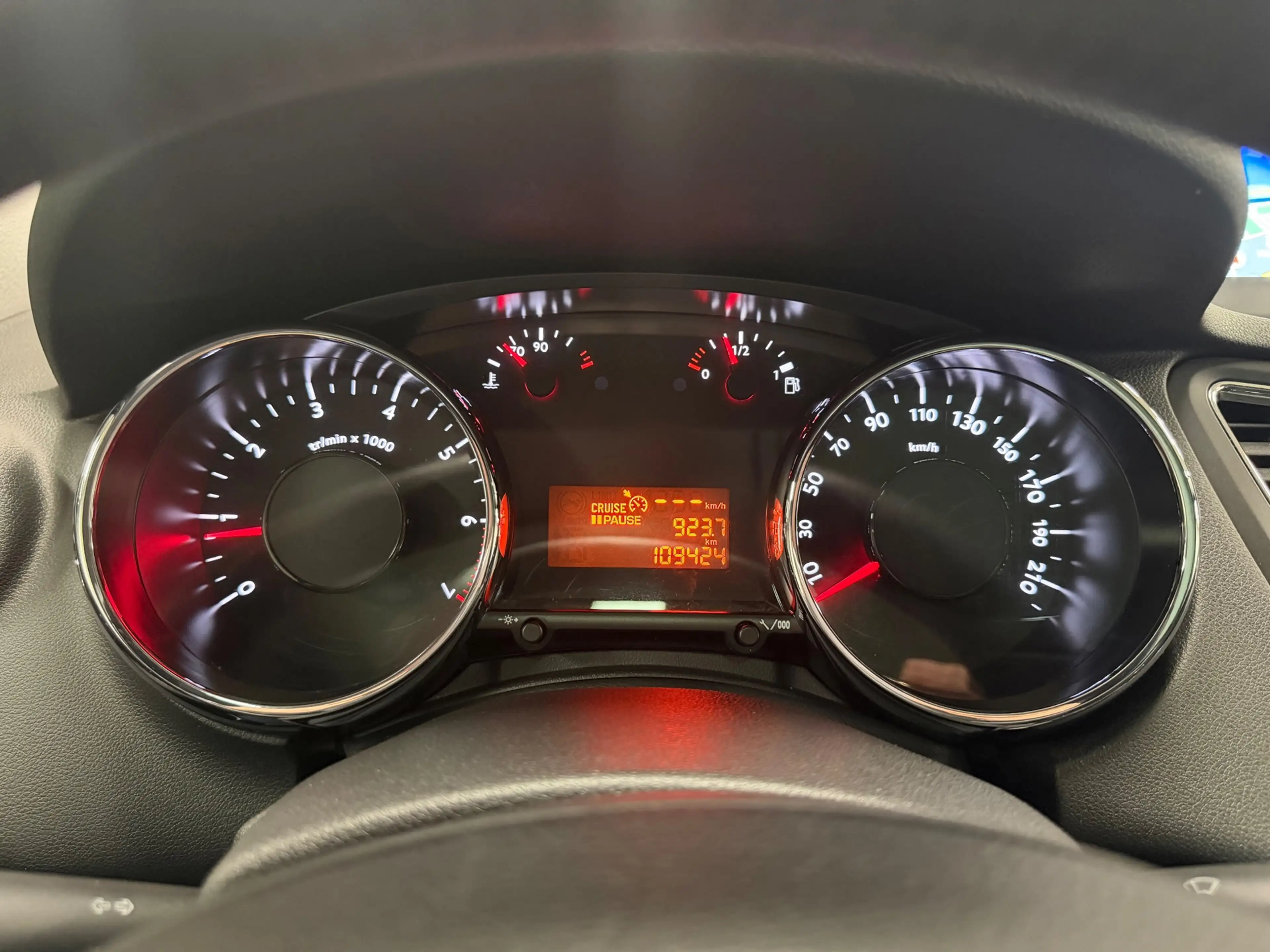 Peugeot 5008 1.2 PureTech Style 7p. CAMERA/PDC/TREKHAAK/PANO — photo 21