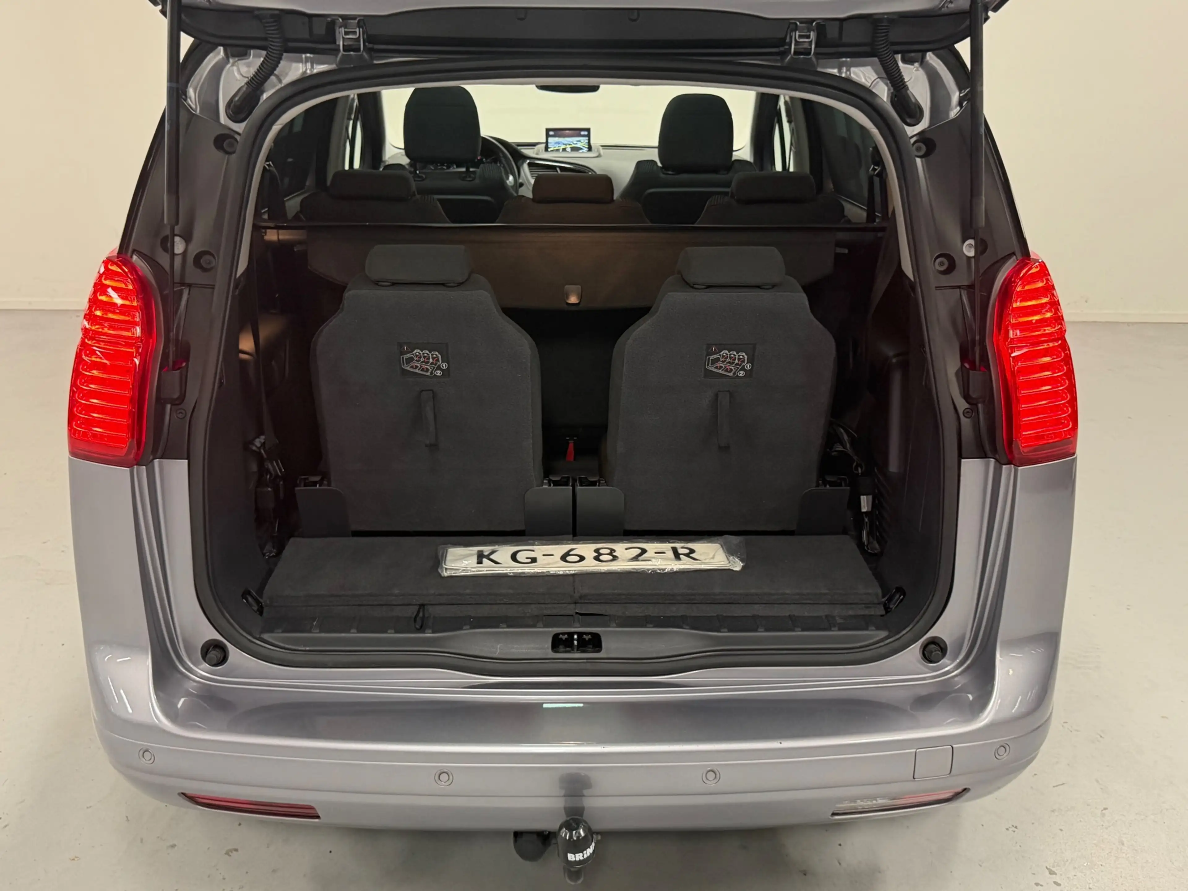 Peugeot 5008 1.2 PureTech Style 7p. CAMERA/PDC/TREKHAAK/PANO — photo 10