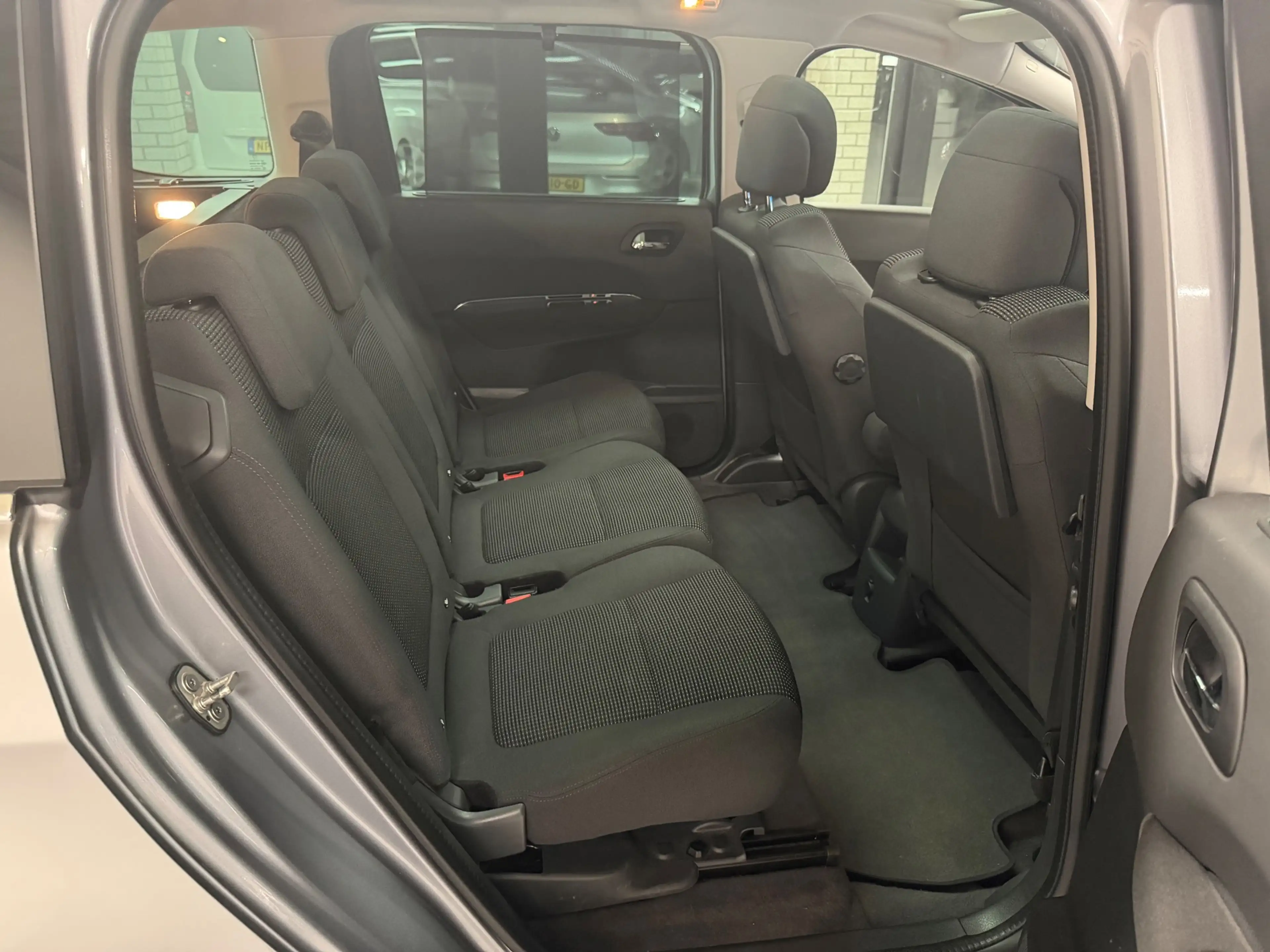 Peugeot 5008 1.2 PureTech Style 7p. CAMERA/PDC/TREKHAAK/PANO — photo 20