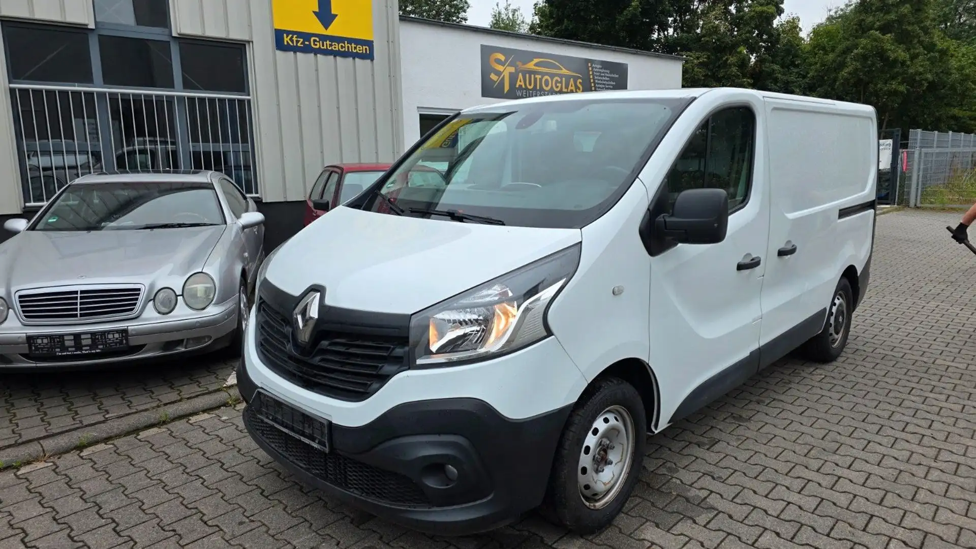 Renault Trafic Kasten L1H1 2,9t Komfort Kamera Weiß - 1