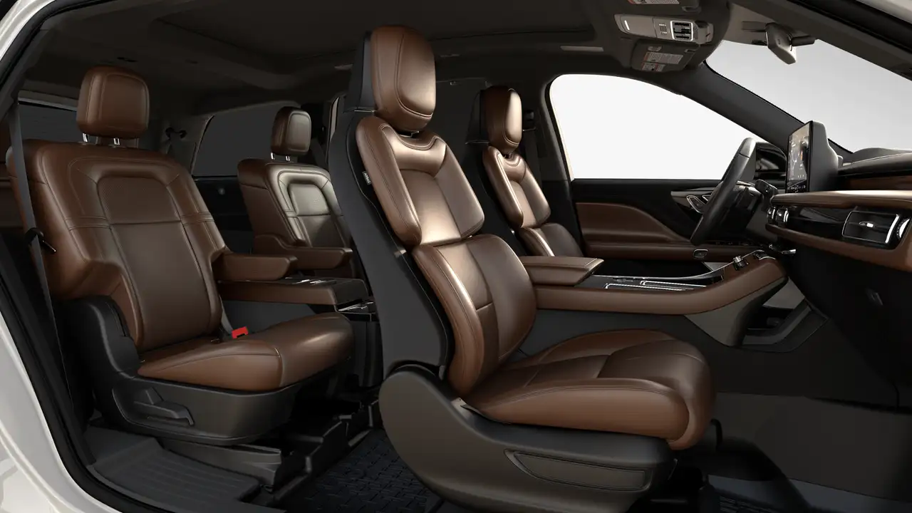 Lincoln Aviator снимка Lincoln Aviator