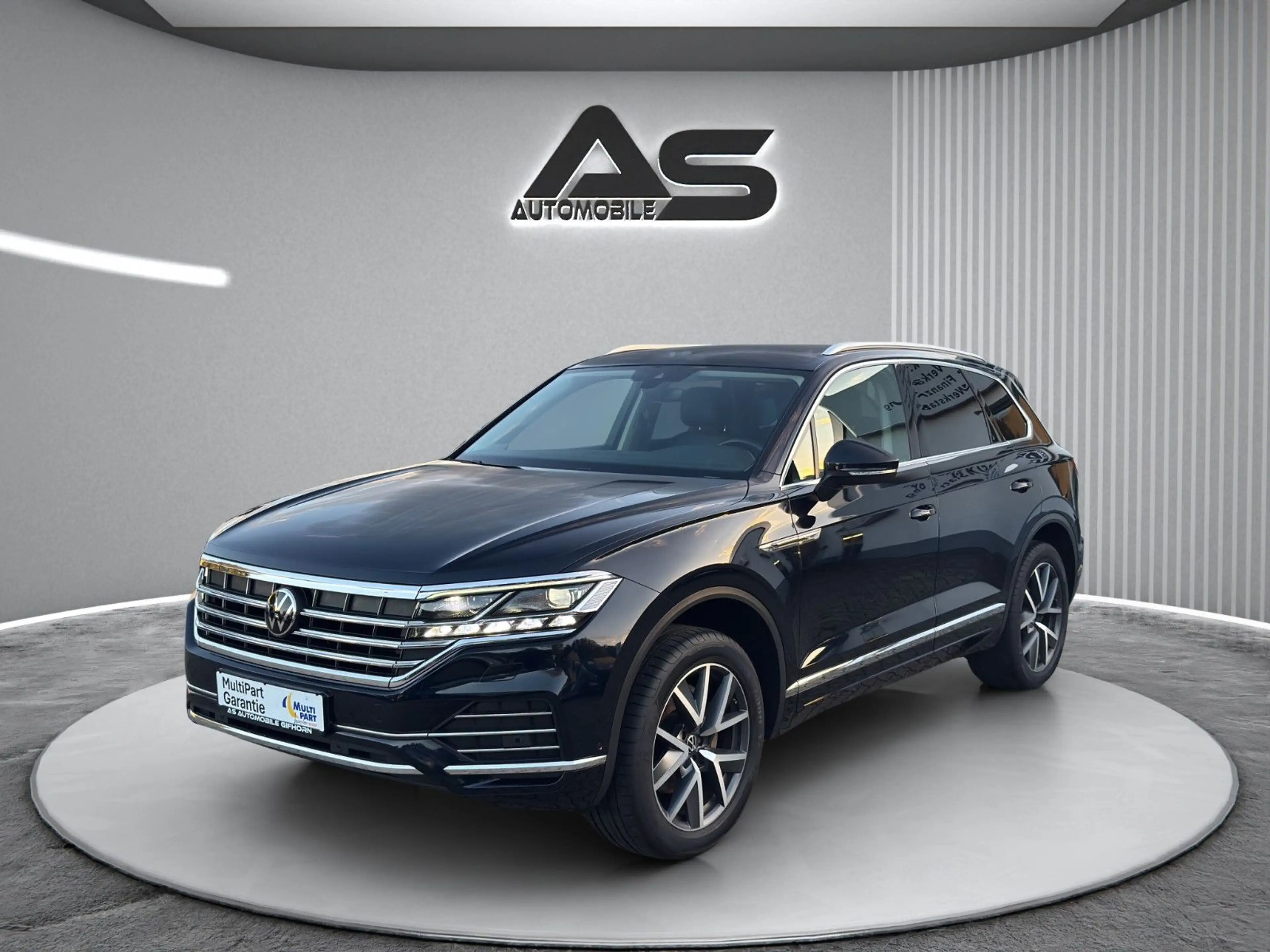 Volkswagen Touareg 3.0 TDI 4M Elegance Stdhz. Matrix Luftfd — photo 3