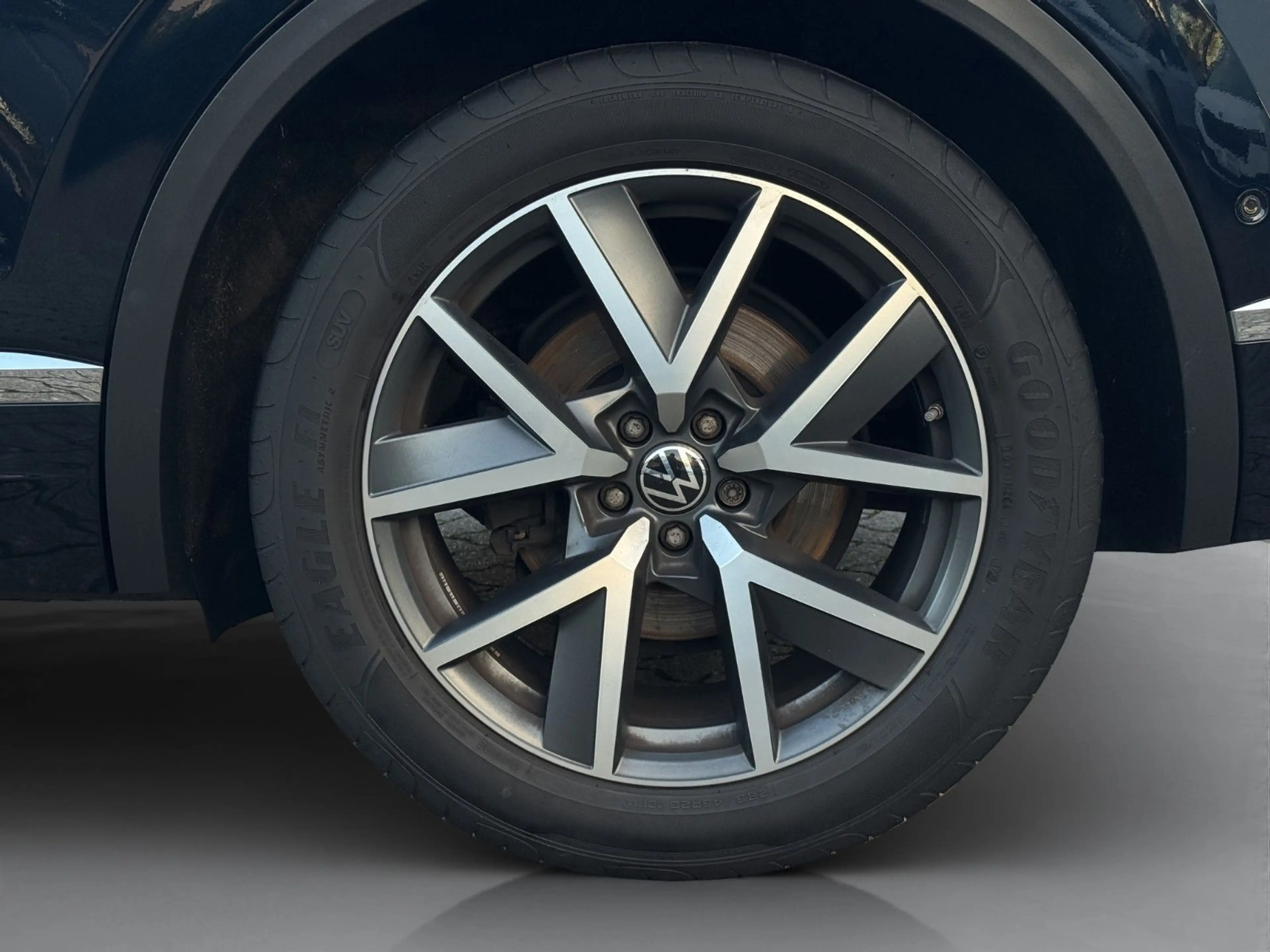 Volkswagen Touareg 3.0 TDI 4M Elegance Stdhz. Matrix Luftfd — photo 10