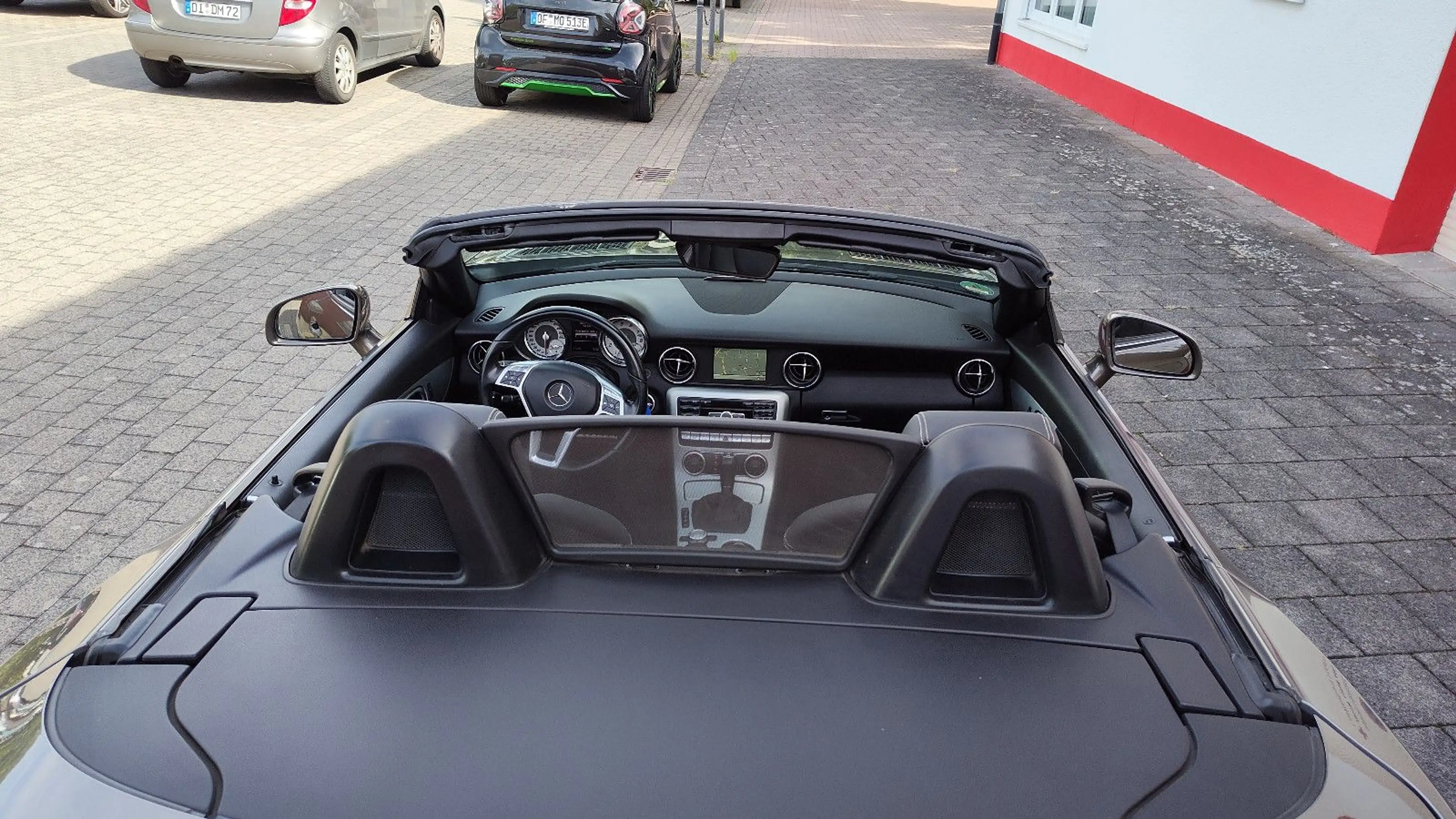 Mercedes-Benz SLK 200 Airscarf Auto NaviLeder18Zoll Scheckheft — photo 7
