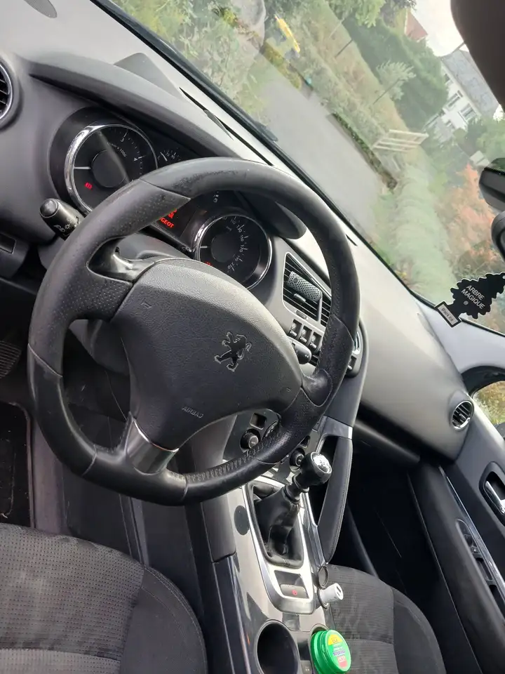 Peugeot 3008 3008 — photo 2