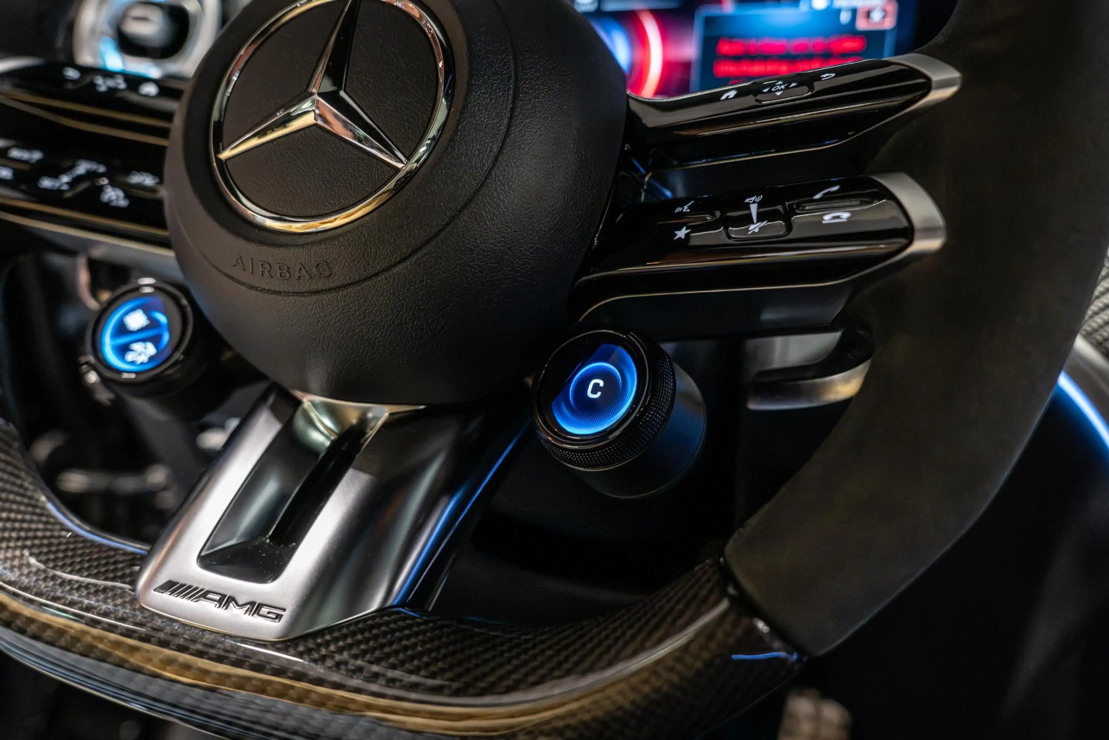 Mercedes-Benz GLC 63 AMG S E Performance Night Edition Carbon Stuur | Pano — photo 15