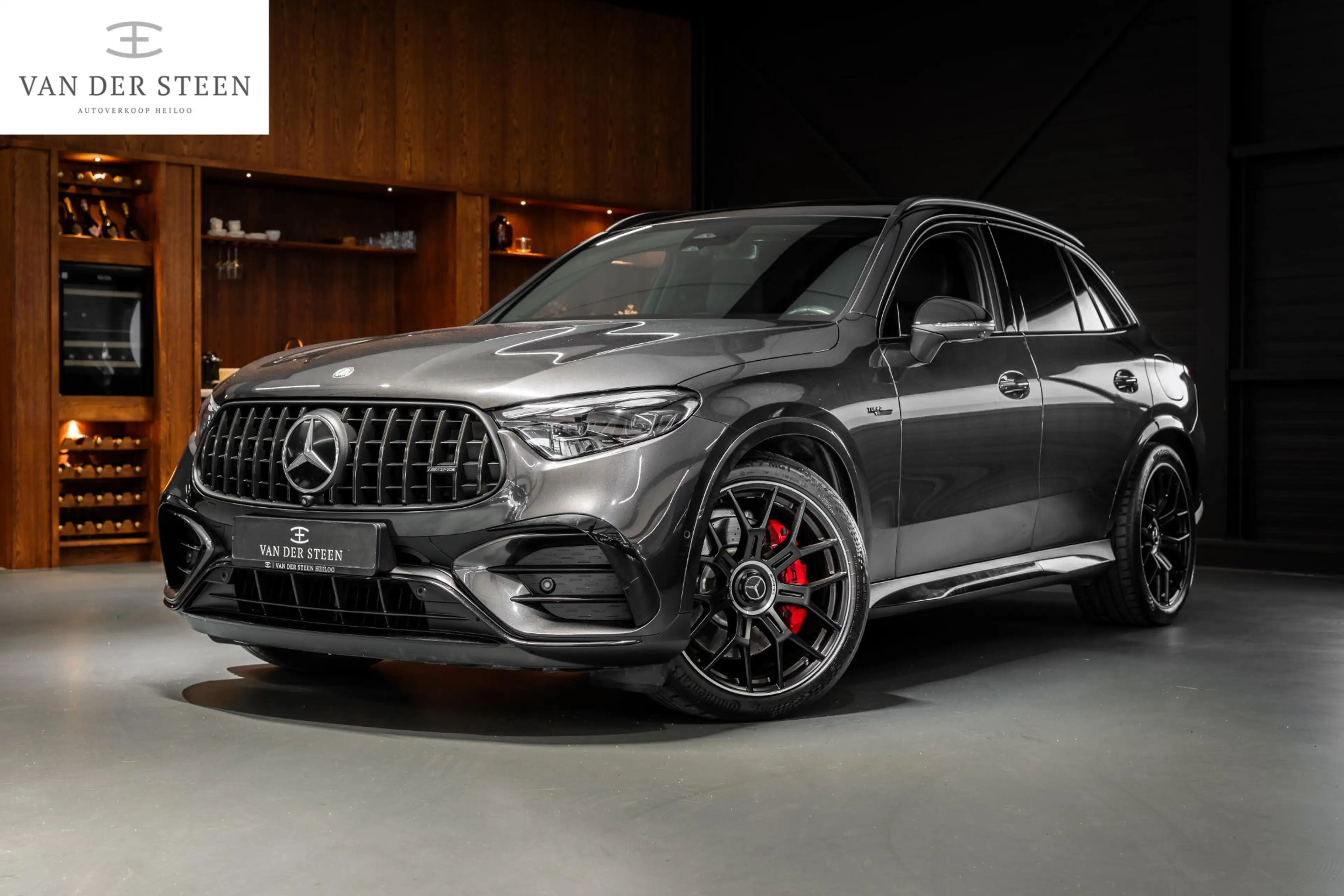 Mercedes-Benz GLC 63 AMG S E Performance Night Edition Carbon Stuur | Pano