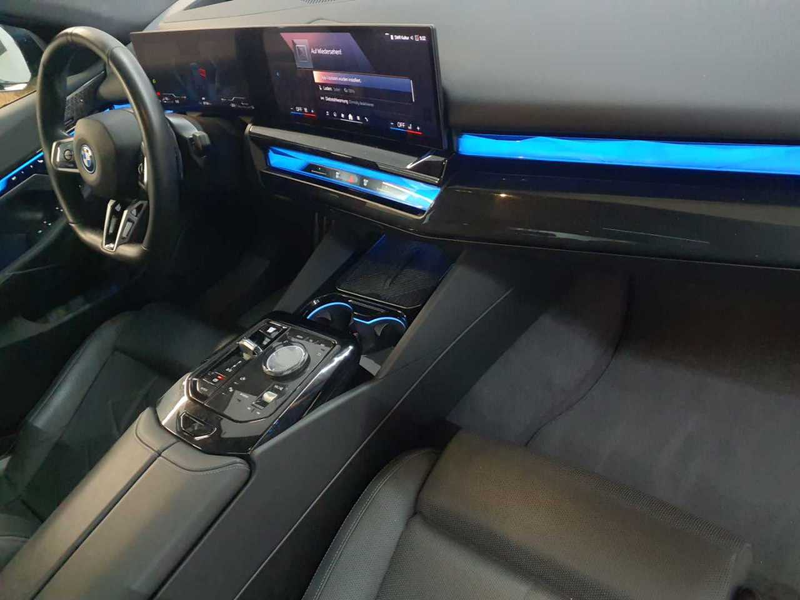 BMW 550 550e xDrive Aut. M-SPORT LEDER KAM LED — photo 9