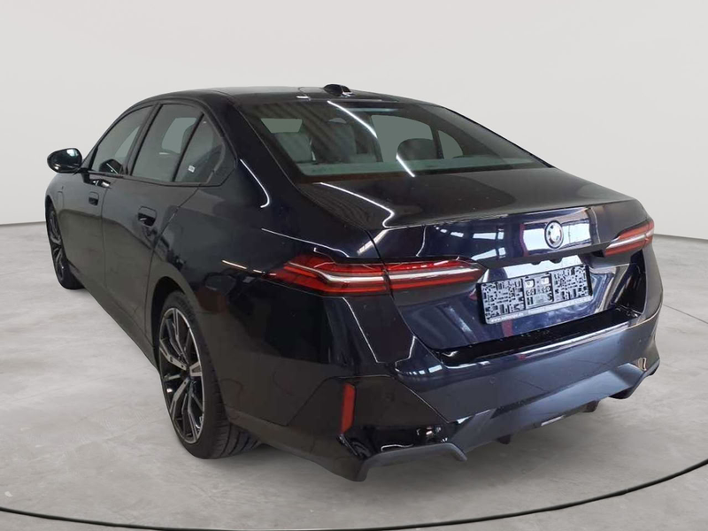 BMW 550 550e xDrive Aut. M-SPORT LEDER KAM LED — photo 5