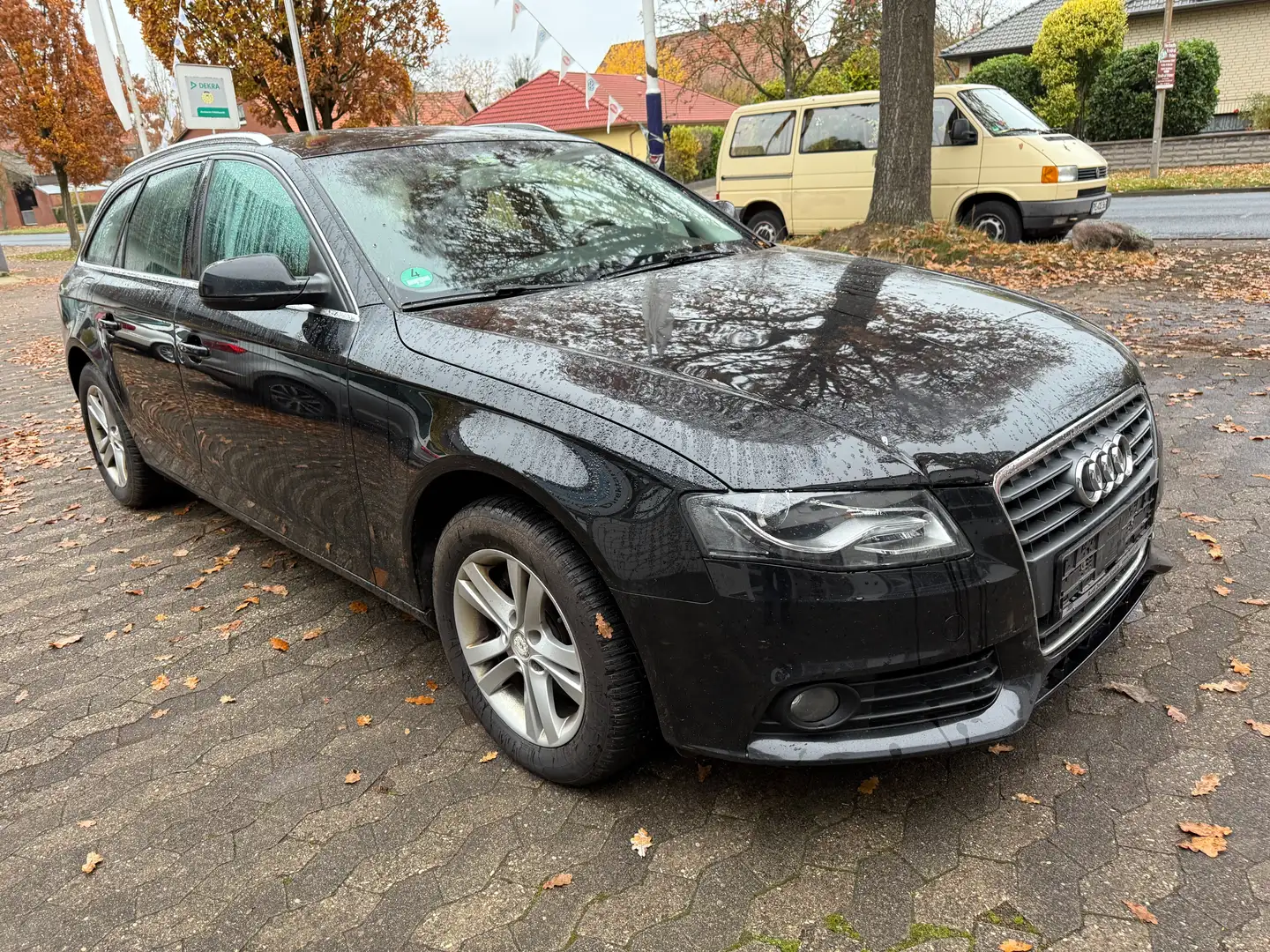 Audi A4 Diesel Avant 2.7 TDI DPF multitronic Ambiente Schwarz - 1