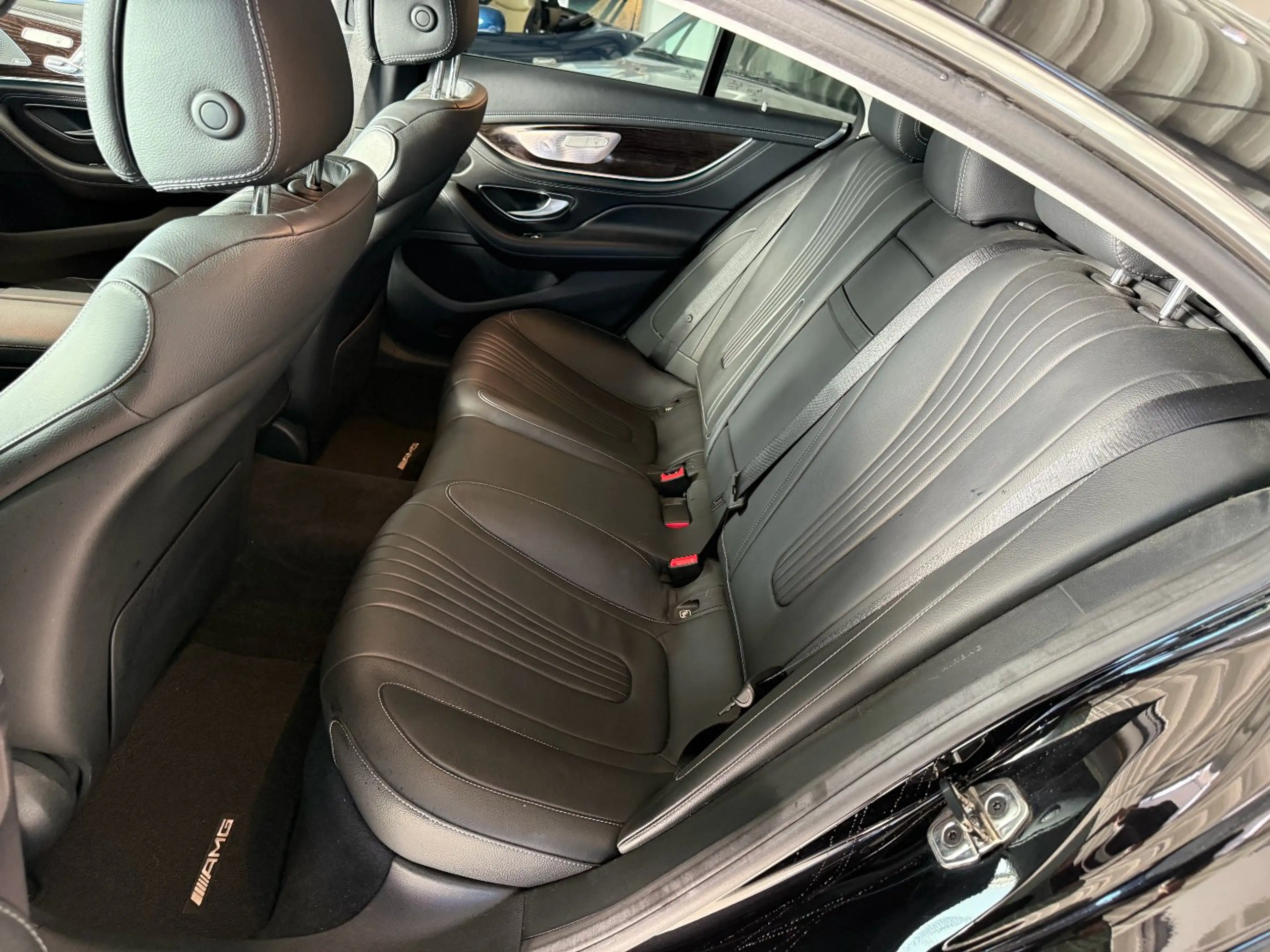 Mercedes-Benz CLS 450 4Matic AMG-Line*Standheizung*Schiebedach — photo 11