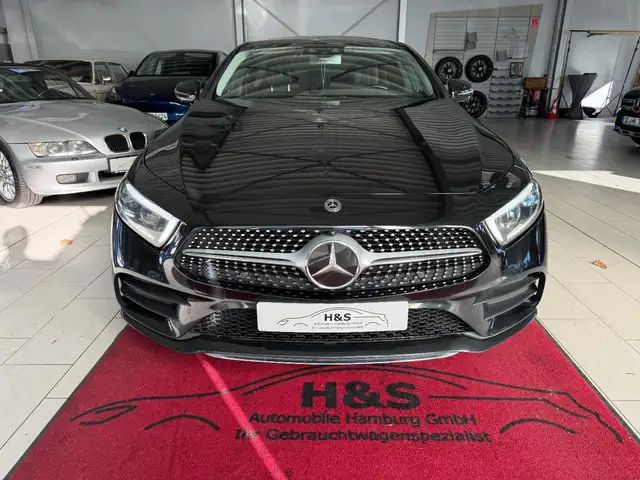 Mercedes-Benz CLS view 2