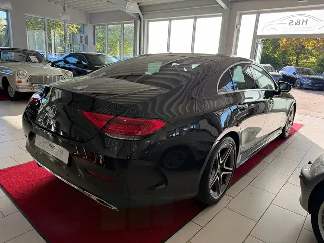Mercedes-Benz CLS view 8