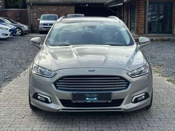 Turnier Titanium aus 1 Hand