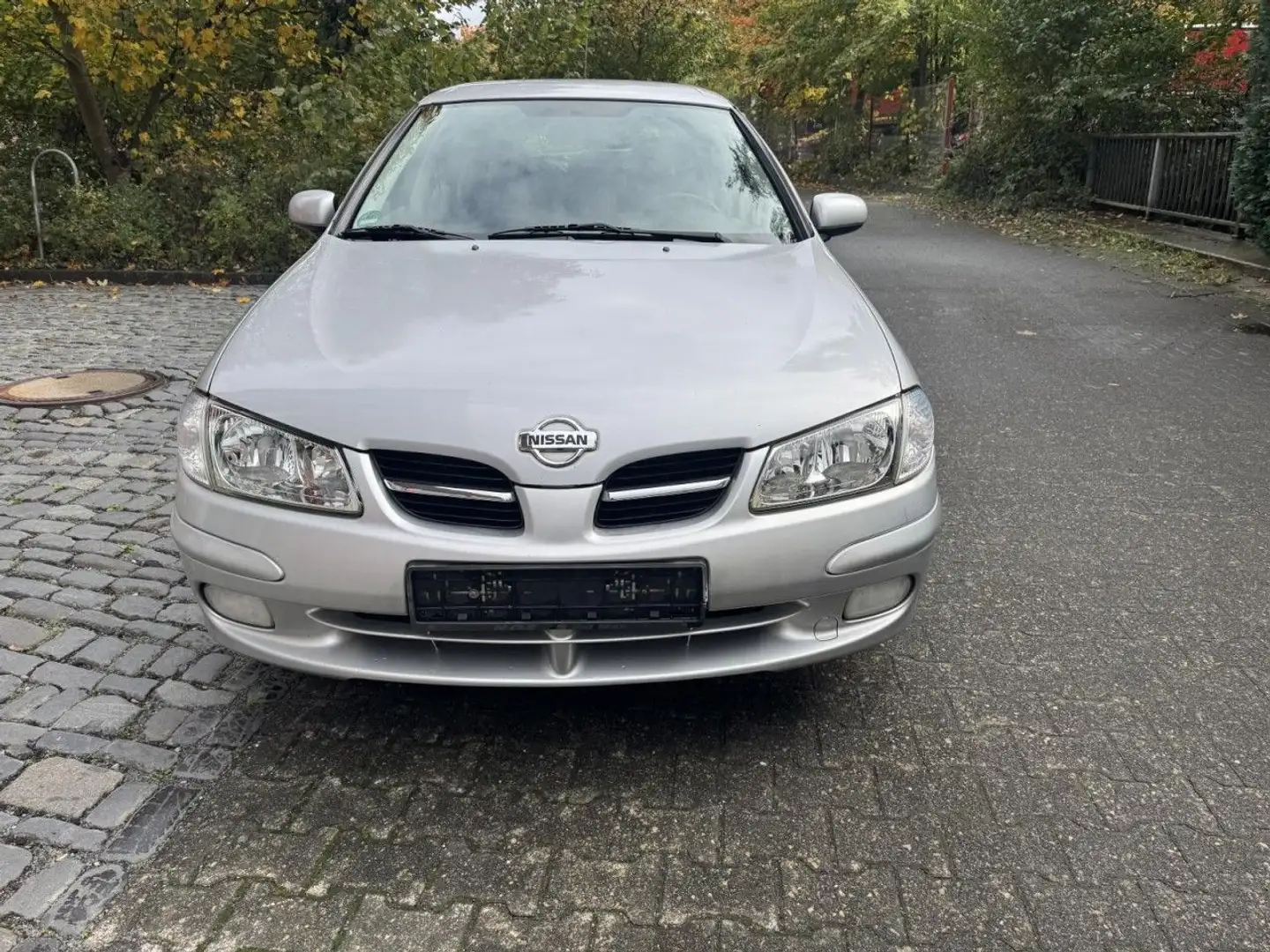 Nissan Almera Comfort Klima Silber - 2