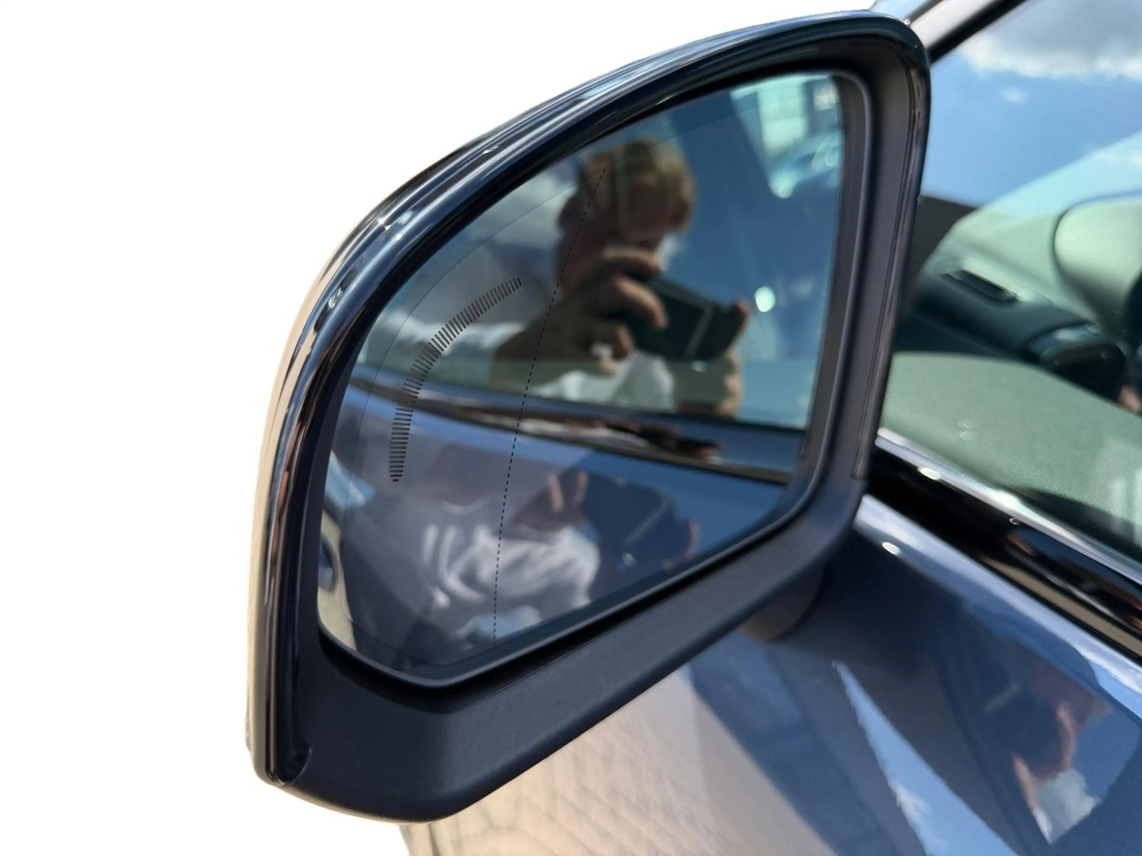 Volvo EX40 Single Motor Ext. Range Plus Bl. Ed. Europa 82 kWh — photo 12