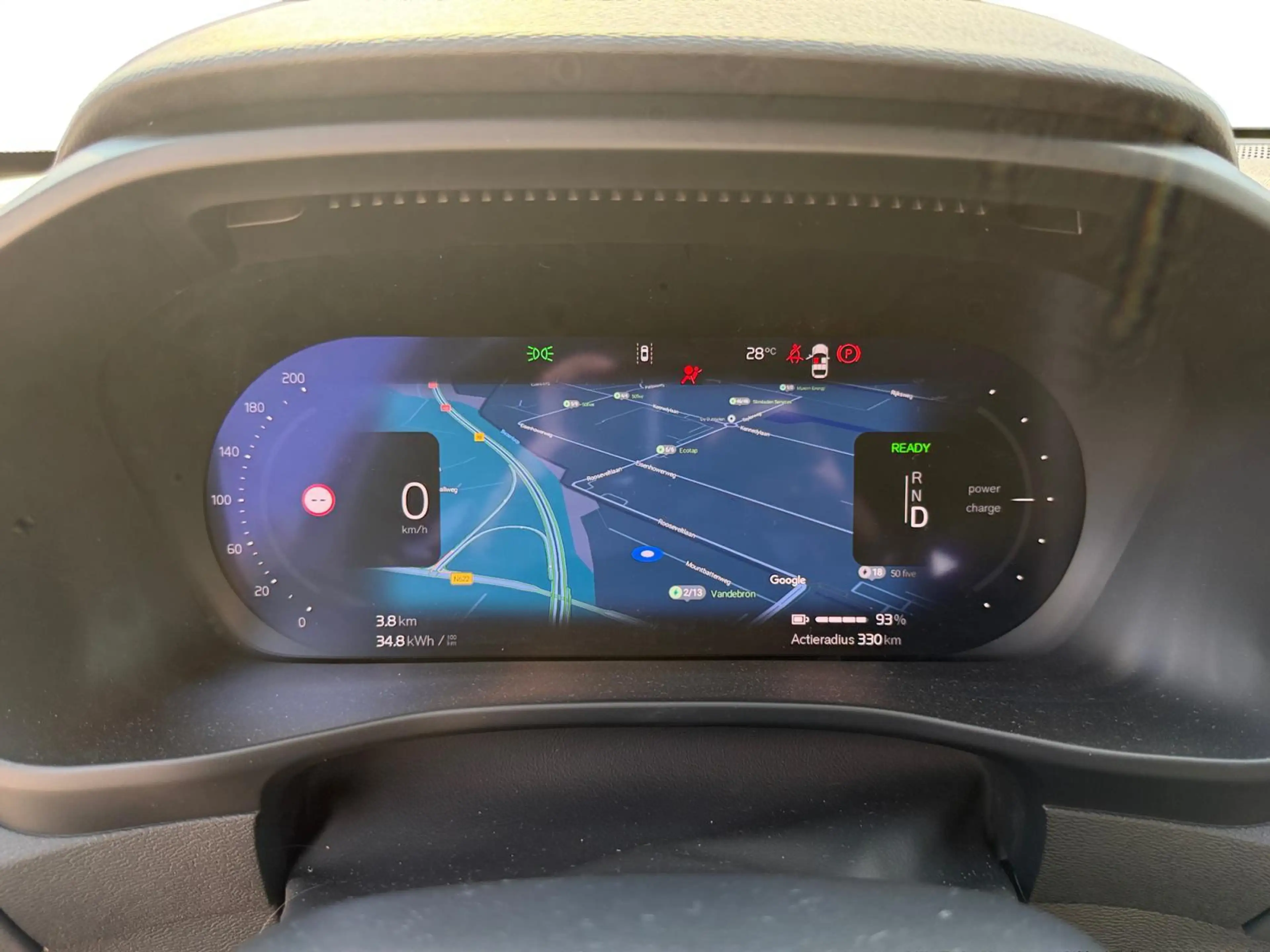 Volvo EX40 Single Motor Ext. Range Plus Bl. Ed. Europa 82 kWh — photo 15