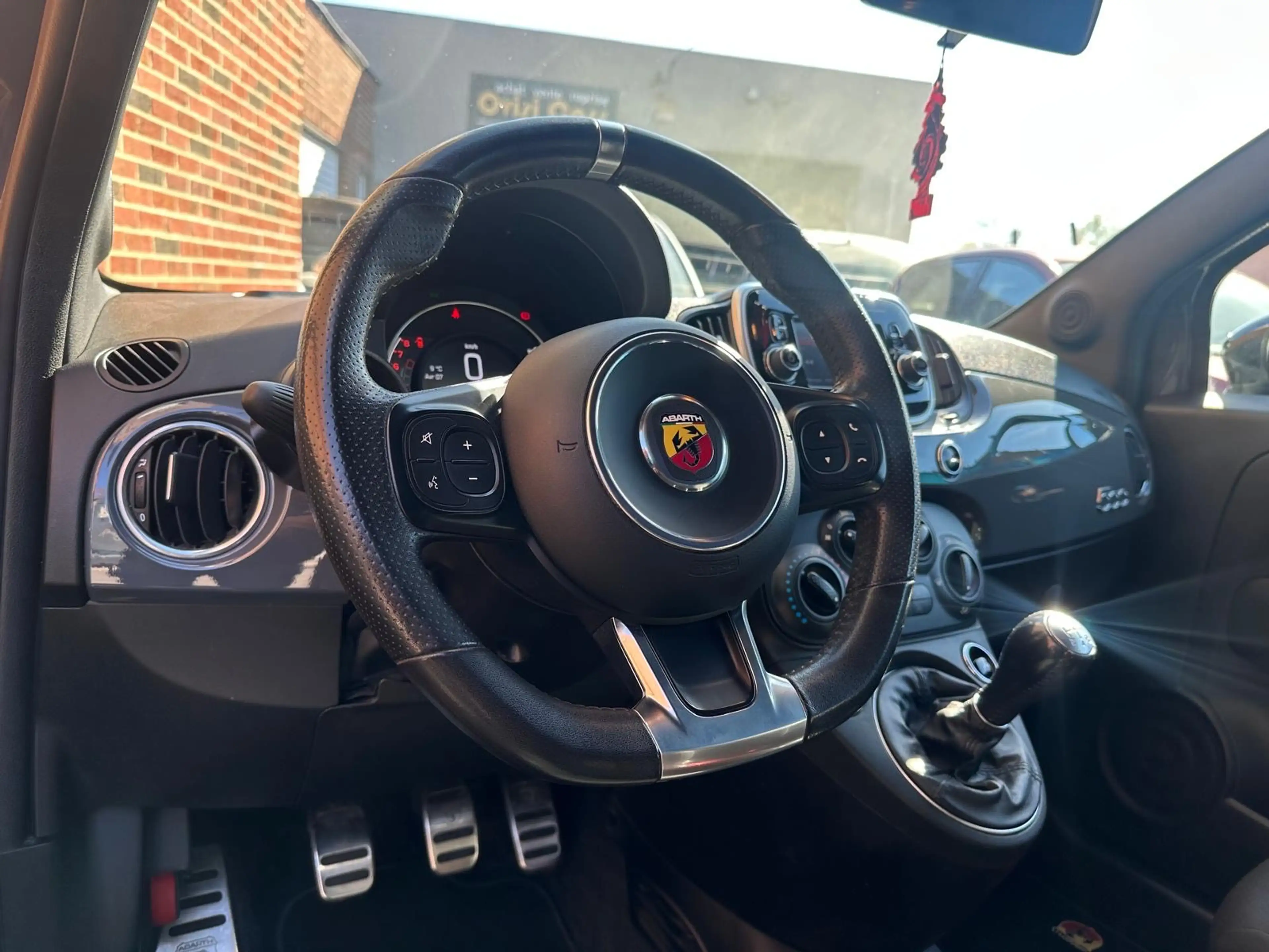 Abarth 595 // PARFAIT ÉTAT // — photo 9