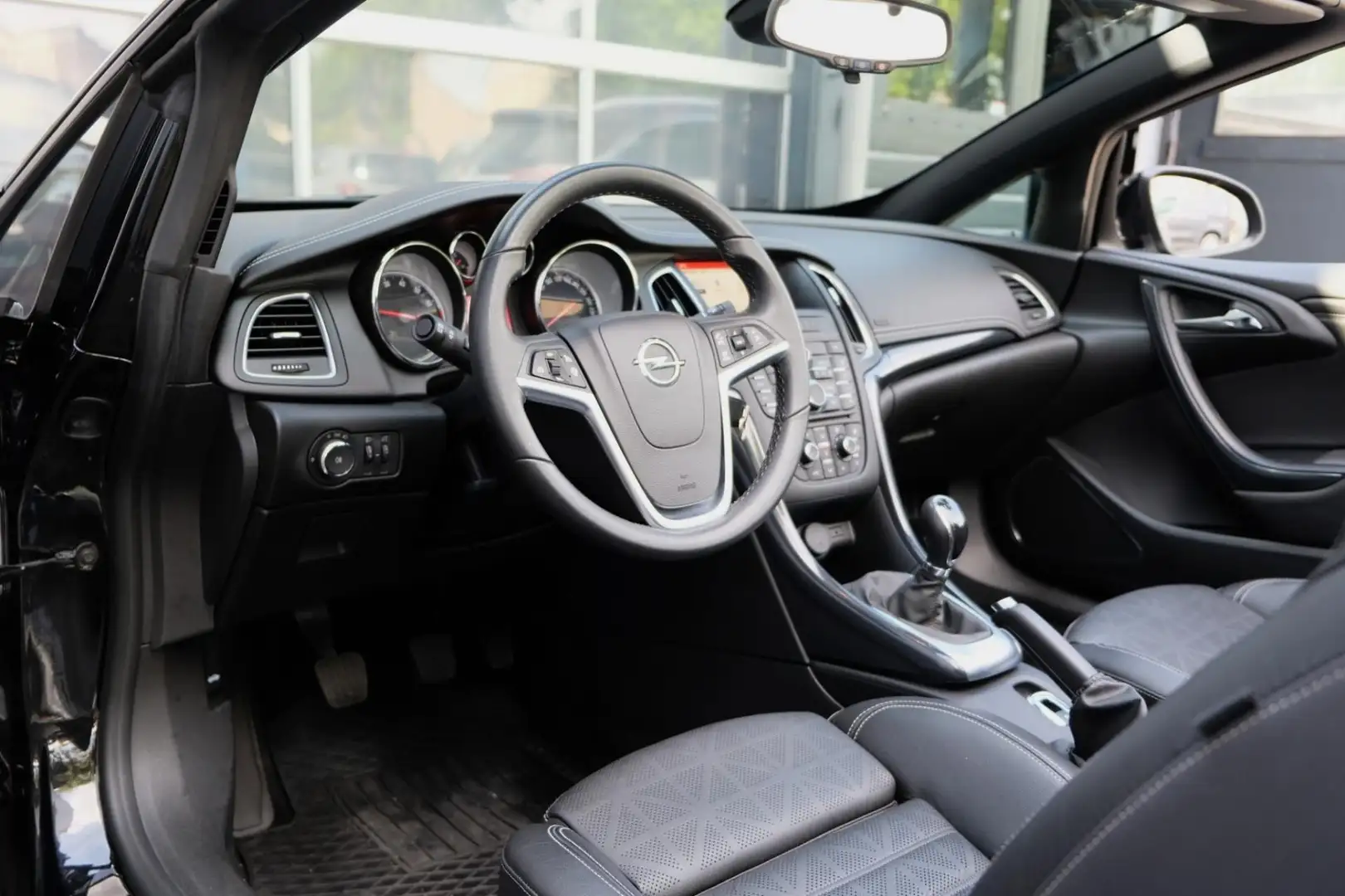 Opel Cascada 1.4 Turbo Edition clima/windschot Negro - 2