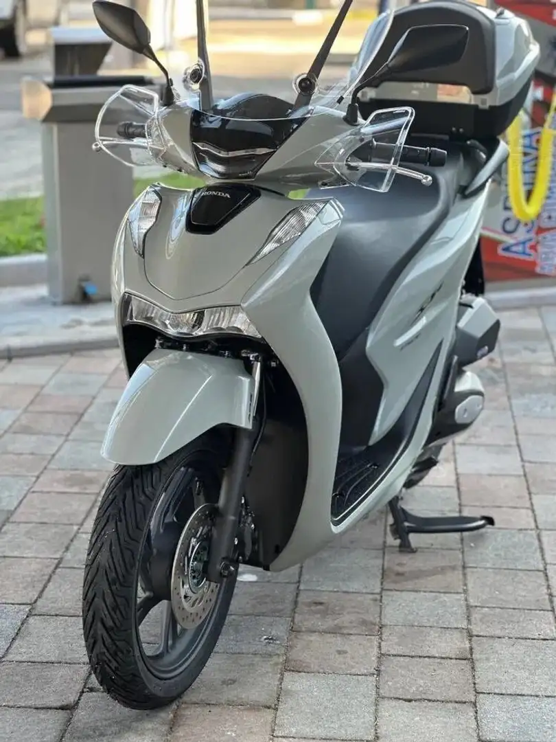 Honda SH 150i Grijs - 1