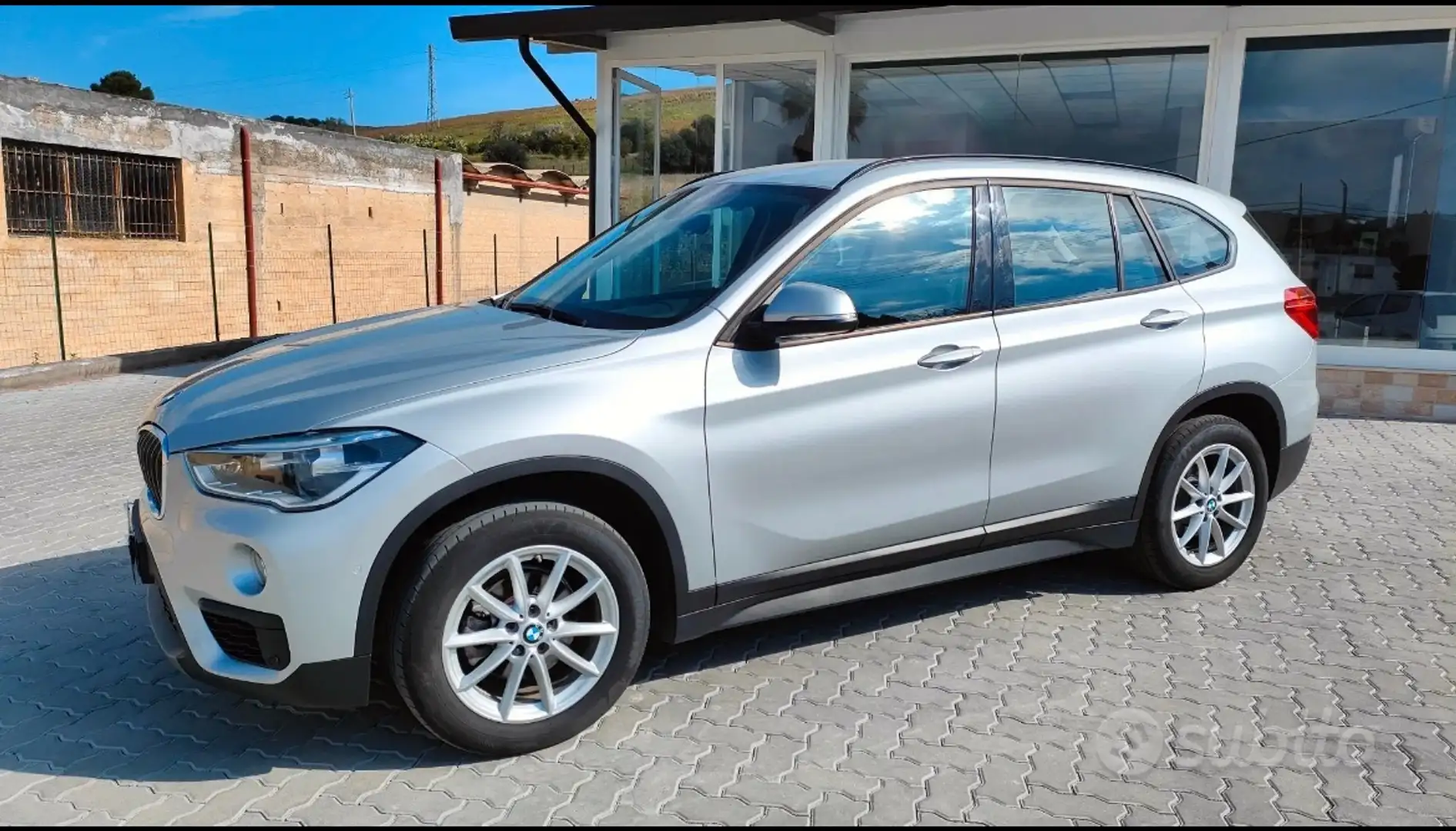 BMW X1 X1 sdrive16d Advantage my18 Grigio - 2