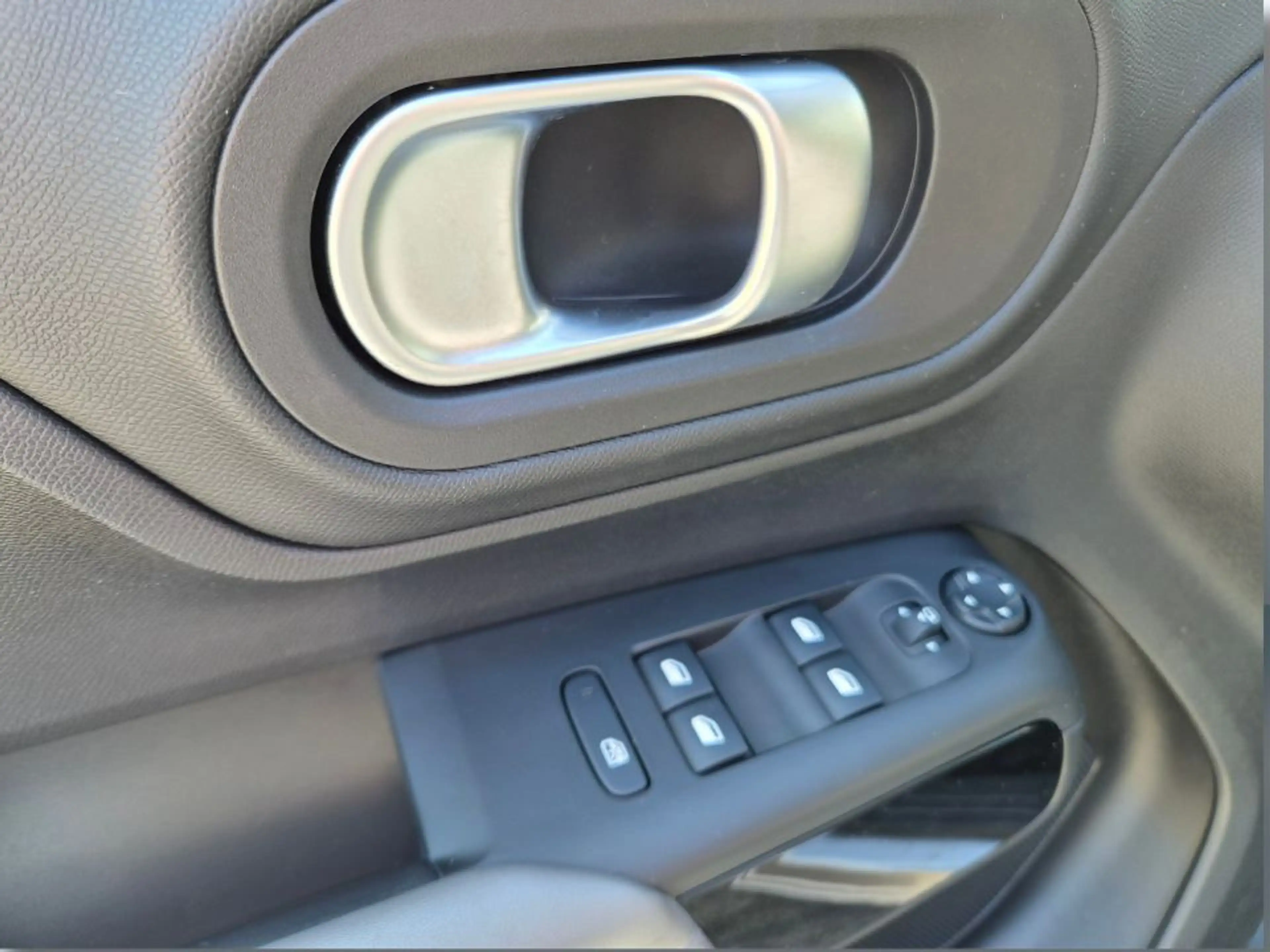 Citroen C5 Aircross Feel Pack Hybrid — photo 7