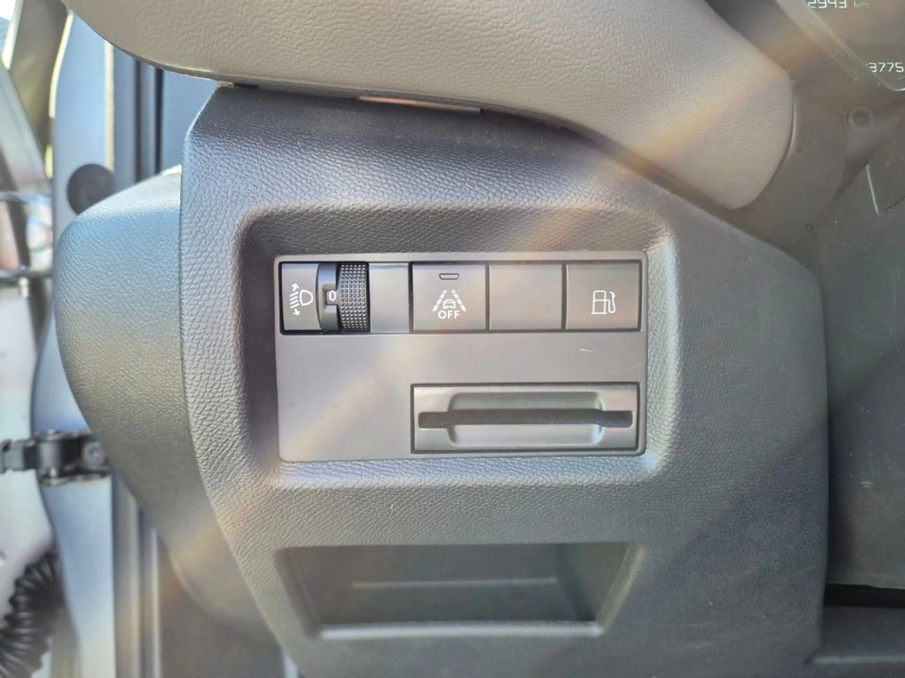 Citroen C5 Aircross Feel Pack Hybrid — photo 14