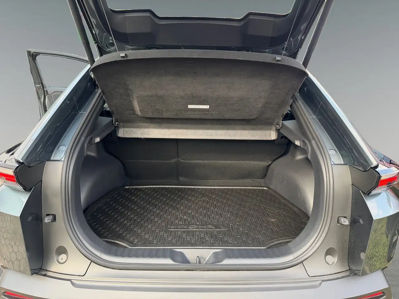 Toyota C-HR + BEV 1 4x2 Teamplayer ECV SHZ*PDC*RFK*Navi 16
