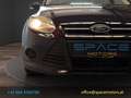 Ford Focus Ambiente 1,6 TDCi DPF Schwarz - thumbnail 4