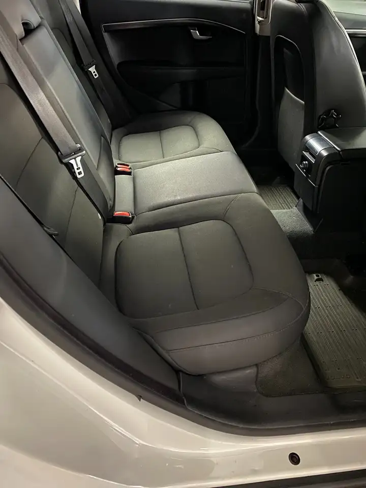 Volvo XC70 снимка Volvo XC70