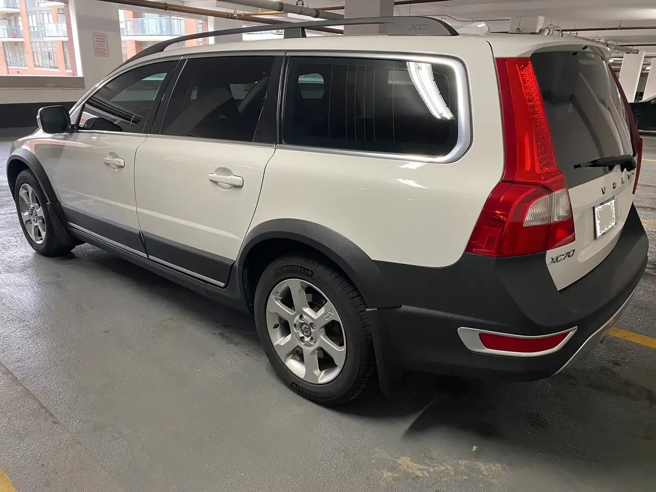 Volvo XC70 снимка Volvo XC70