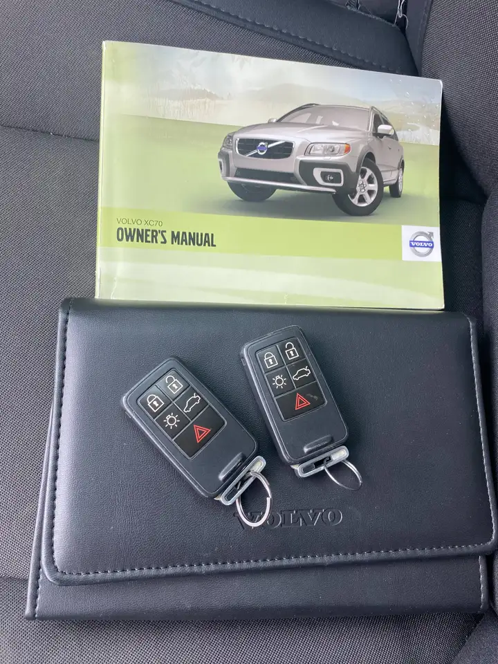 Volvo XC70 снимка Volvo XC70