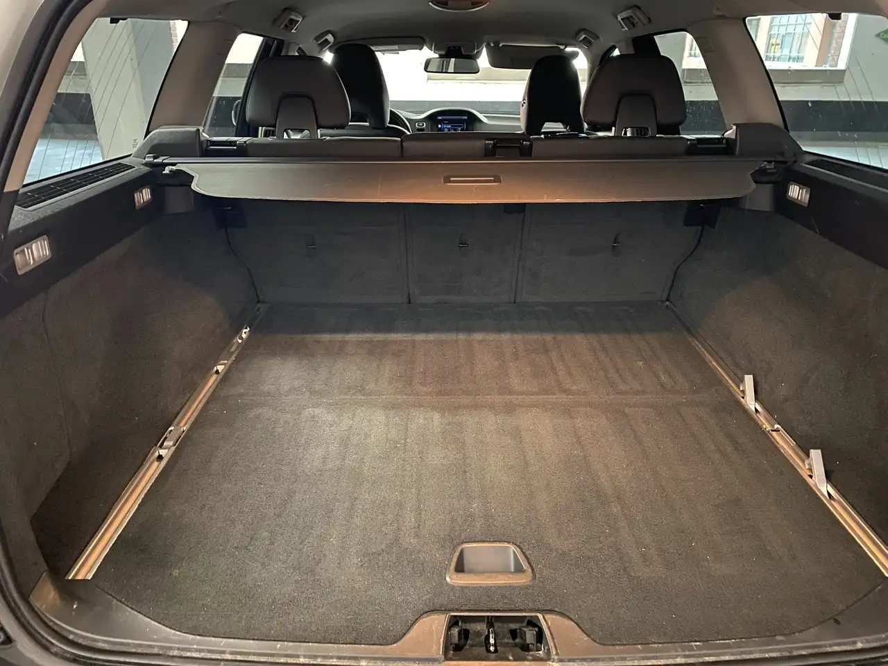 Volvo XC70 снимка Volvo XC70