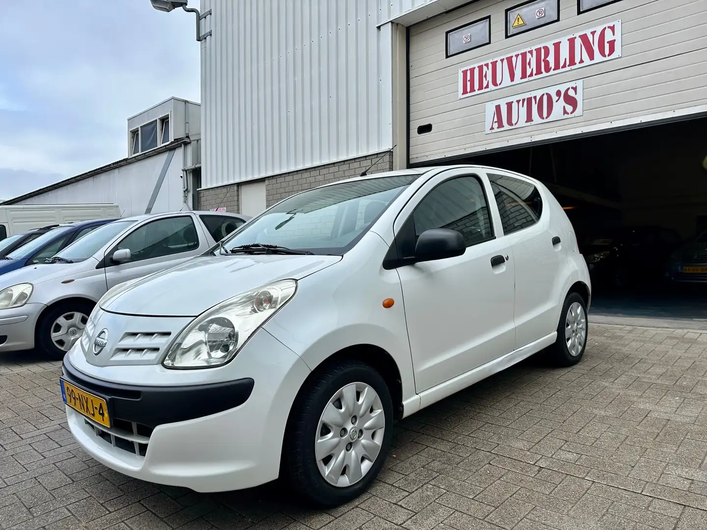 Nissan Pixo 1.0 Visia | Stuurbekrachtiging Alb - 1