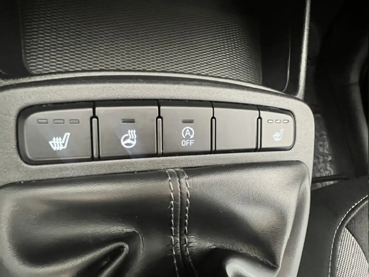 Hyundai i10 1.0 Edition 30 Apple Carplay Stuurvw en zetelvwarming Lane Assist, миниатюра 10