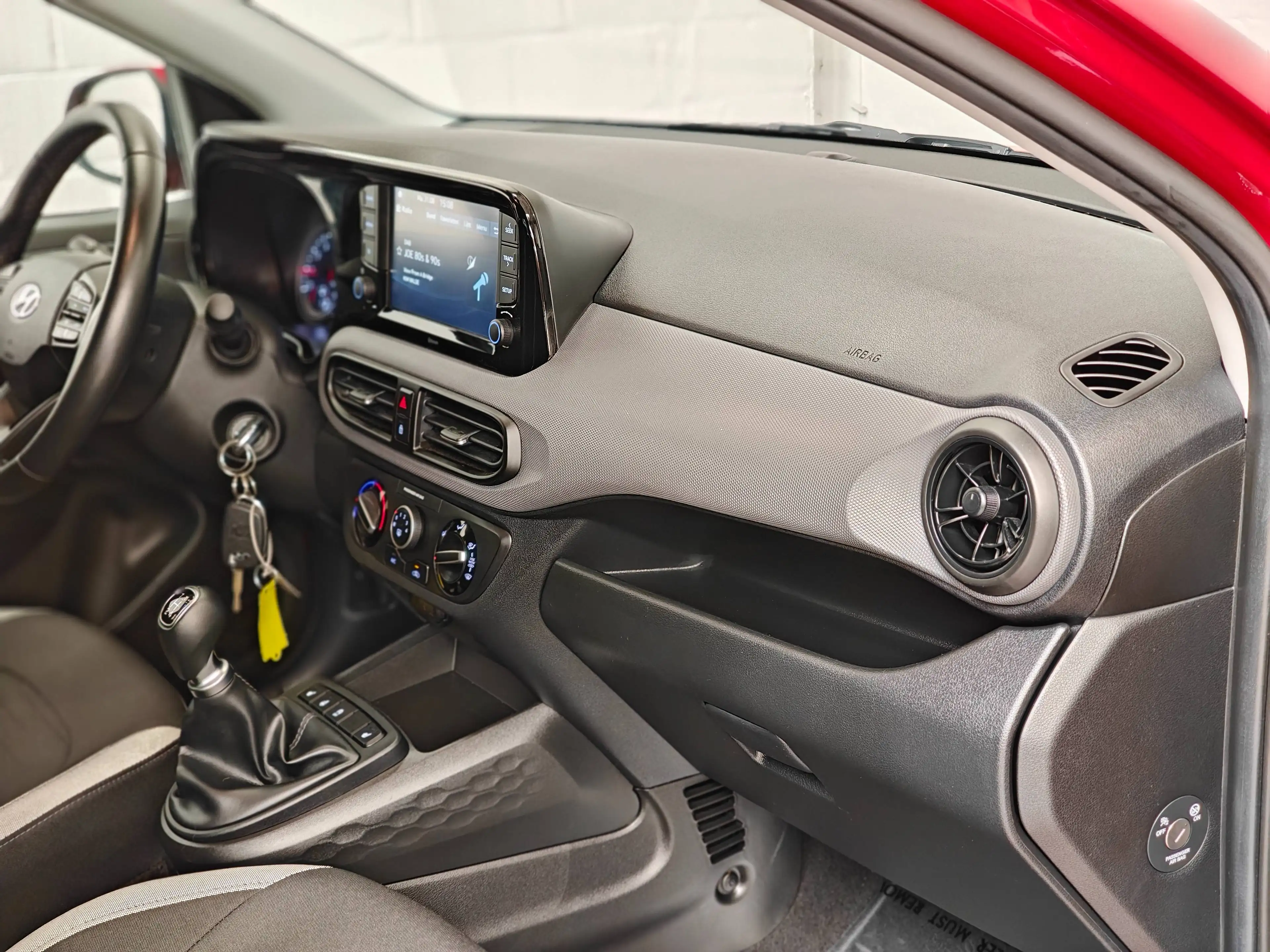 Hyundai i10 1.0 Edition 30 - Apple Carplay - Stuurvw en zetelvwarming - Lane Assist — photo 8
