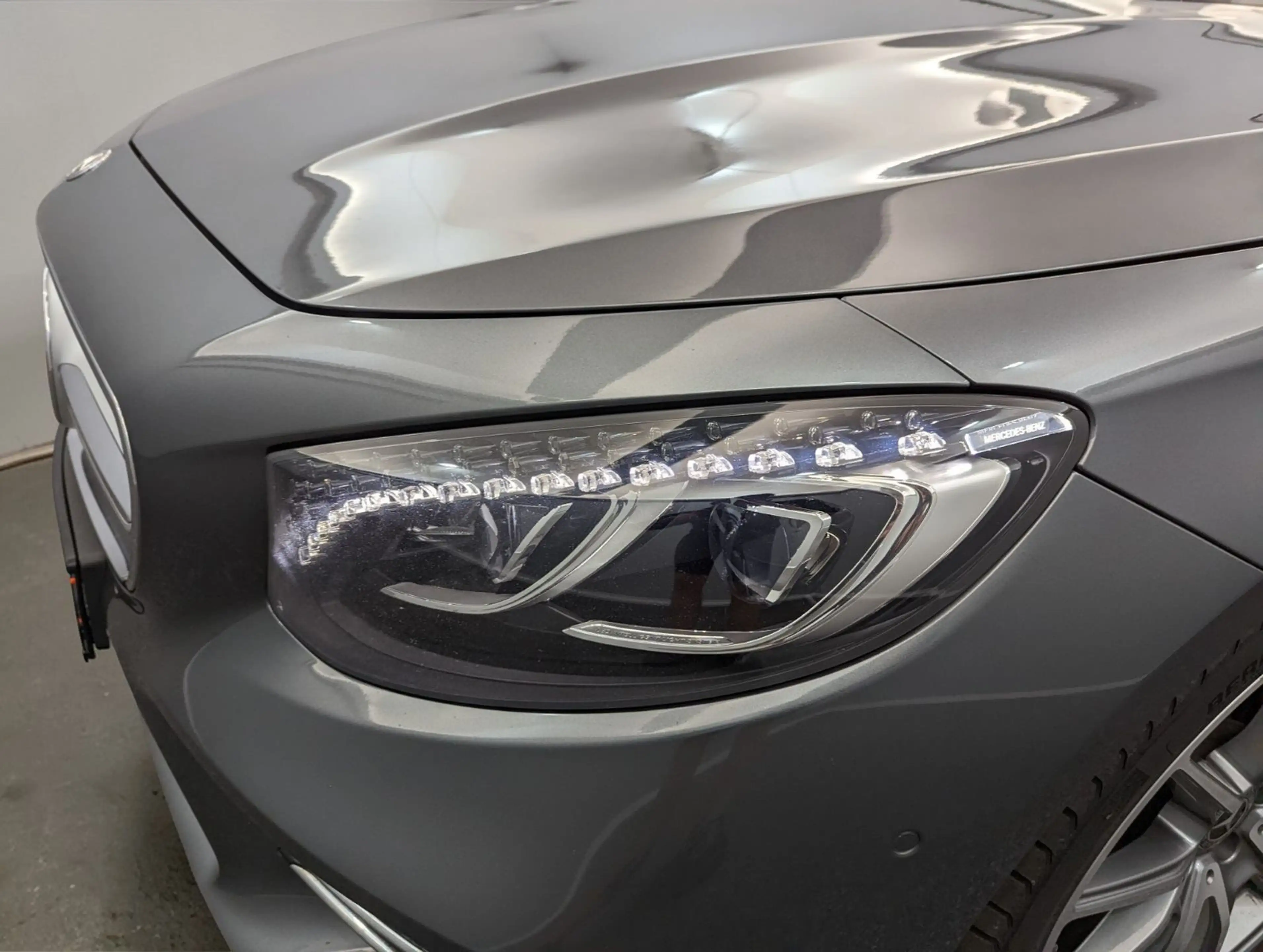 Mercedes-Benz S 560 Cabrio AMG*SWAROVSKI*TV*NIGHTVI*AIRS*BURM — photo 5