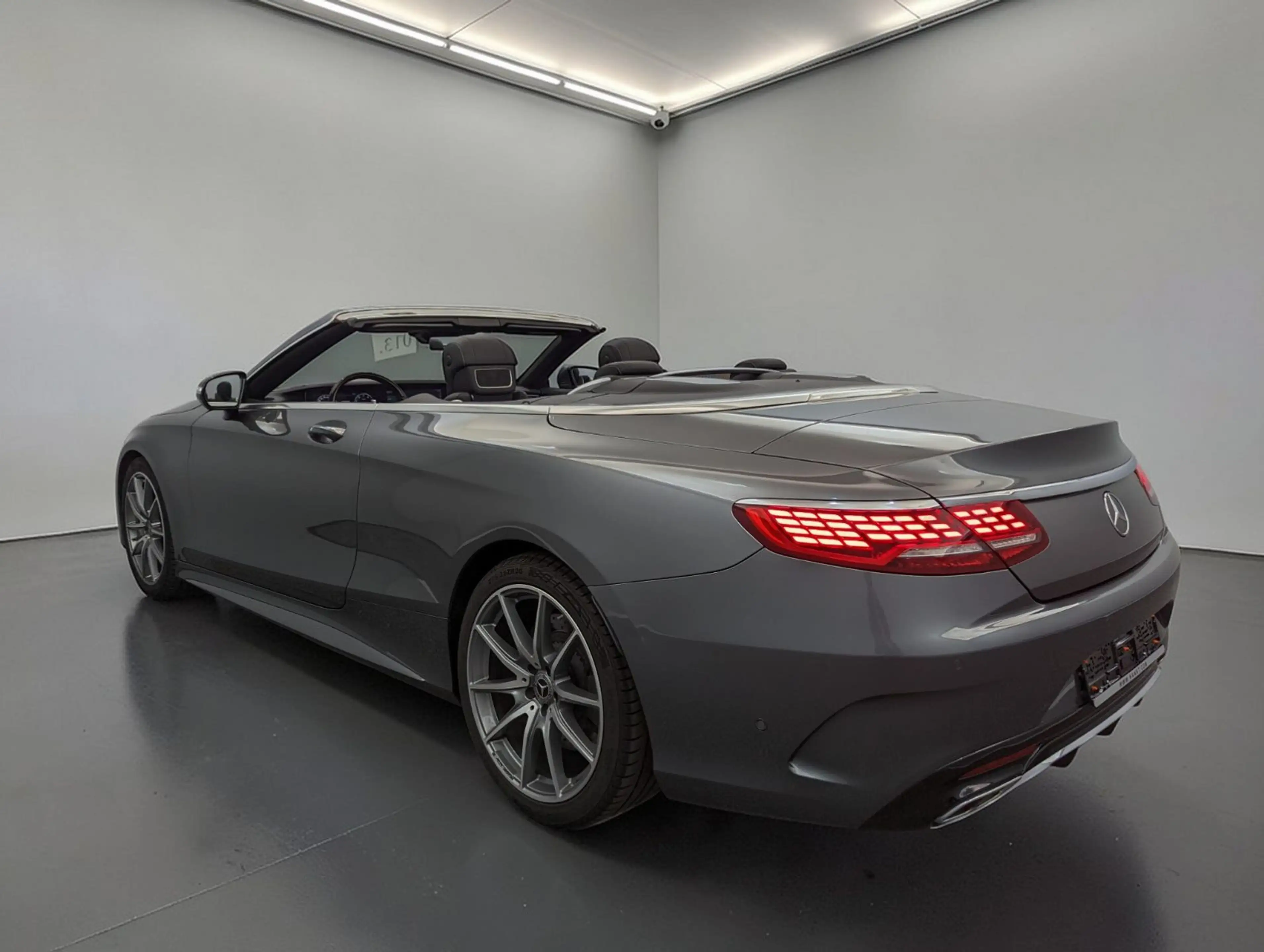 Mercedes-Benz S 560 Cabrio AMG*SWAROVSKI*TV*NIGHTVI*AIRS*BURM — photo 8