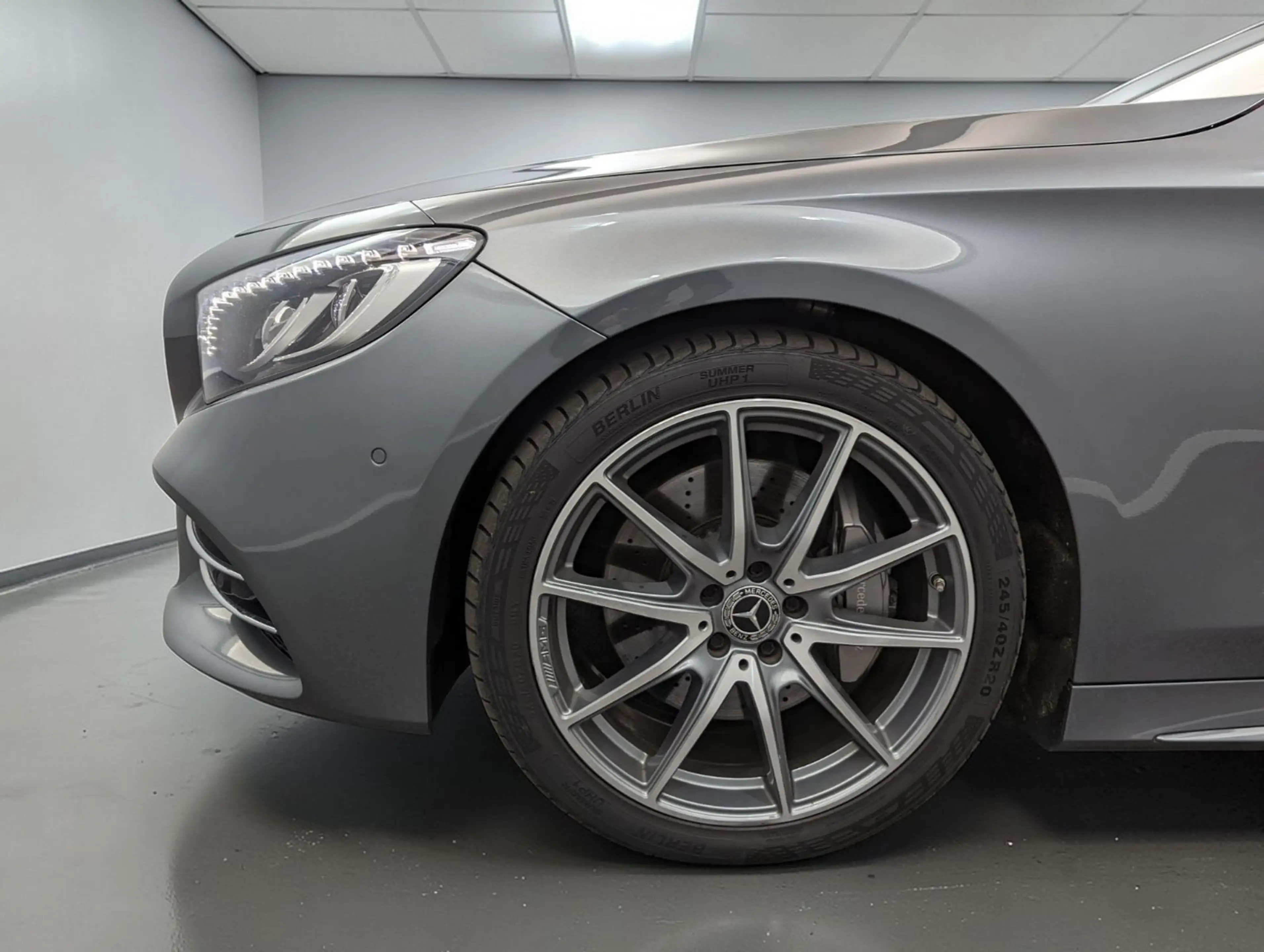 Mercedes-Benz S 560 Cabrio AMG*SWAROVSKI*TV*NIGHTVI*AIRS*BURM — photo 4