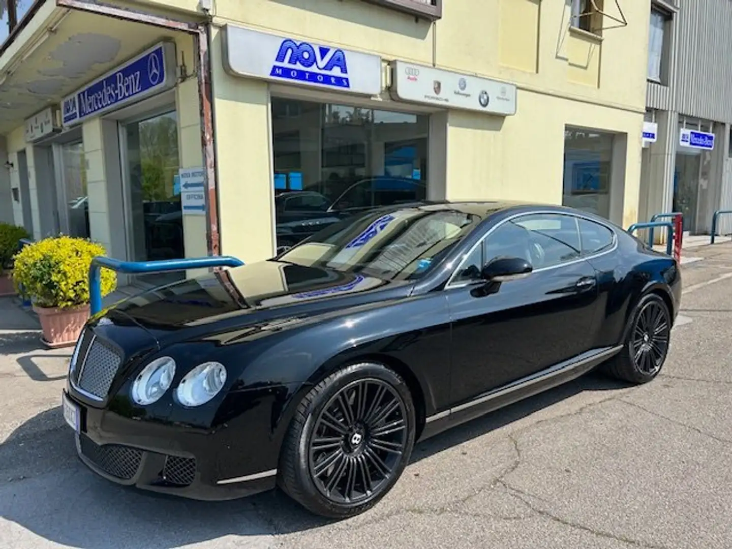 Bentley Continental GT 6.0 Speed Černá - 1
