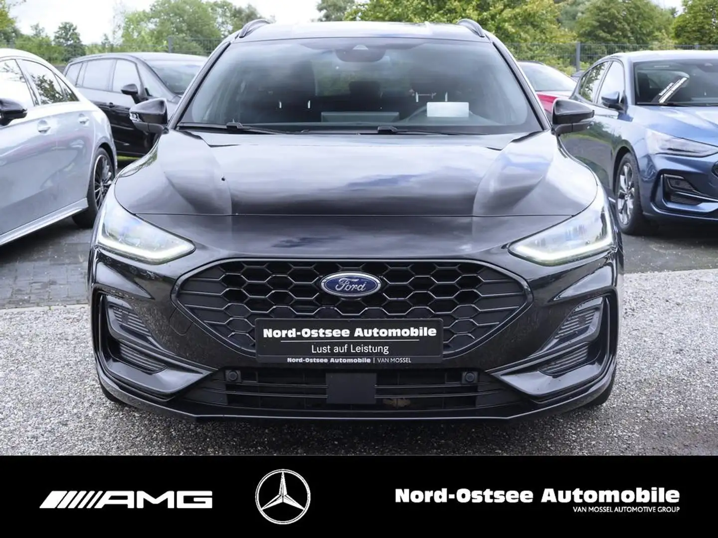 Ford Focus 1.0 ST-Line X HUD AHK KAMERA KEYLESS ACC Schwarz - 2