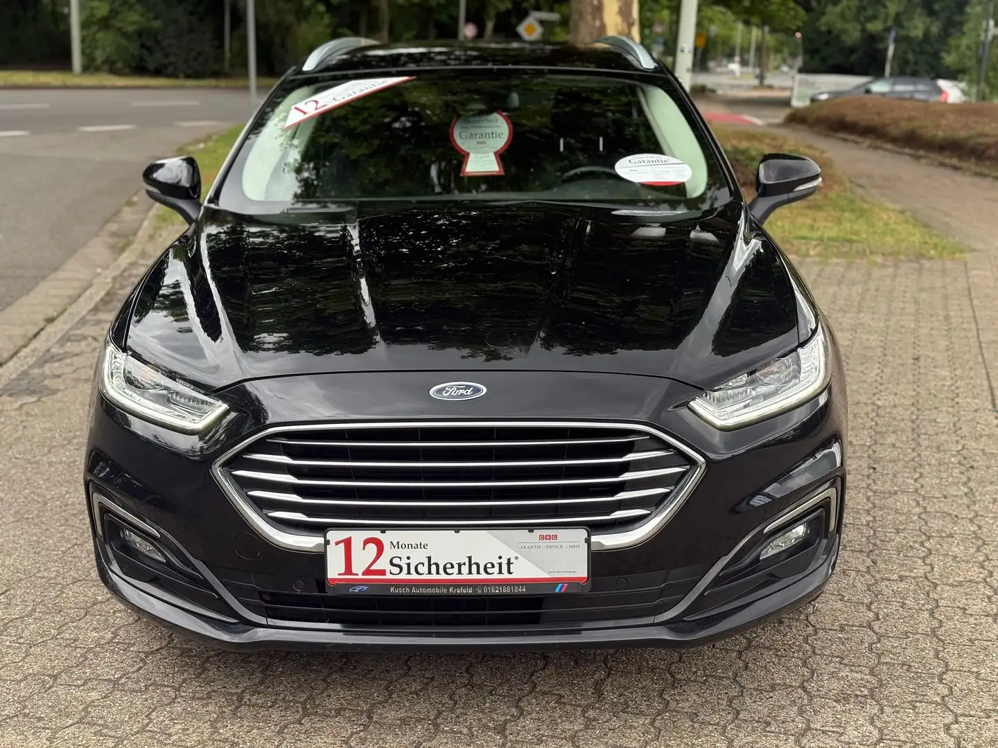 Ford Mondeo Titanium 2.0 TDCI Navi Xenon SHZ Tempo Alu 17" Schwarz - 2
