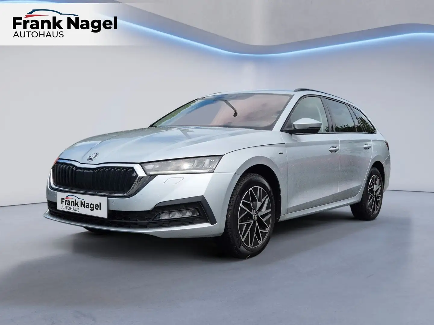 Skoda Octavia Combi Ambition 2.0 TDI DPF 7-Gang-DSG Silber - 1