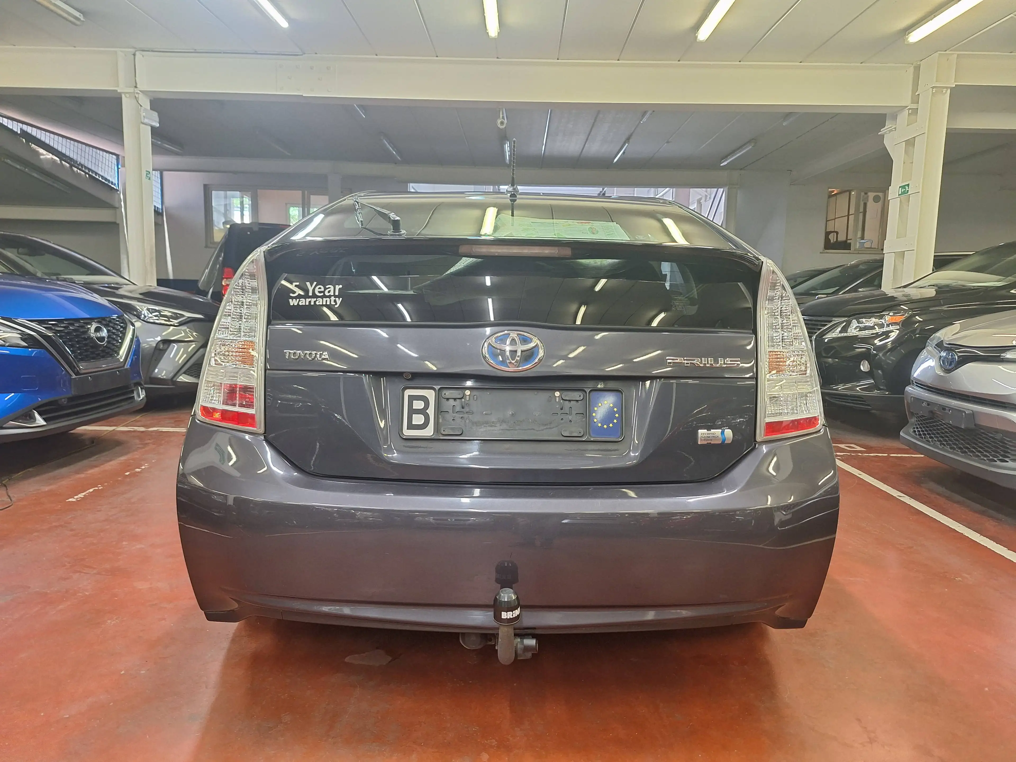 Toyota Prius Prius Hybrid 1.8i VVT-i Sol — photo 6