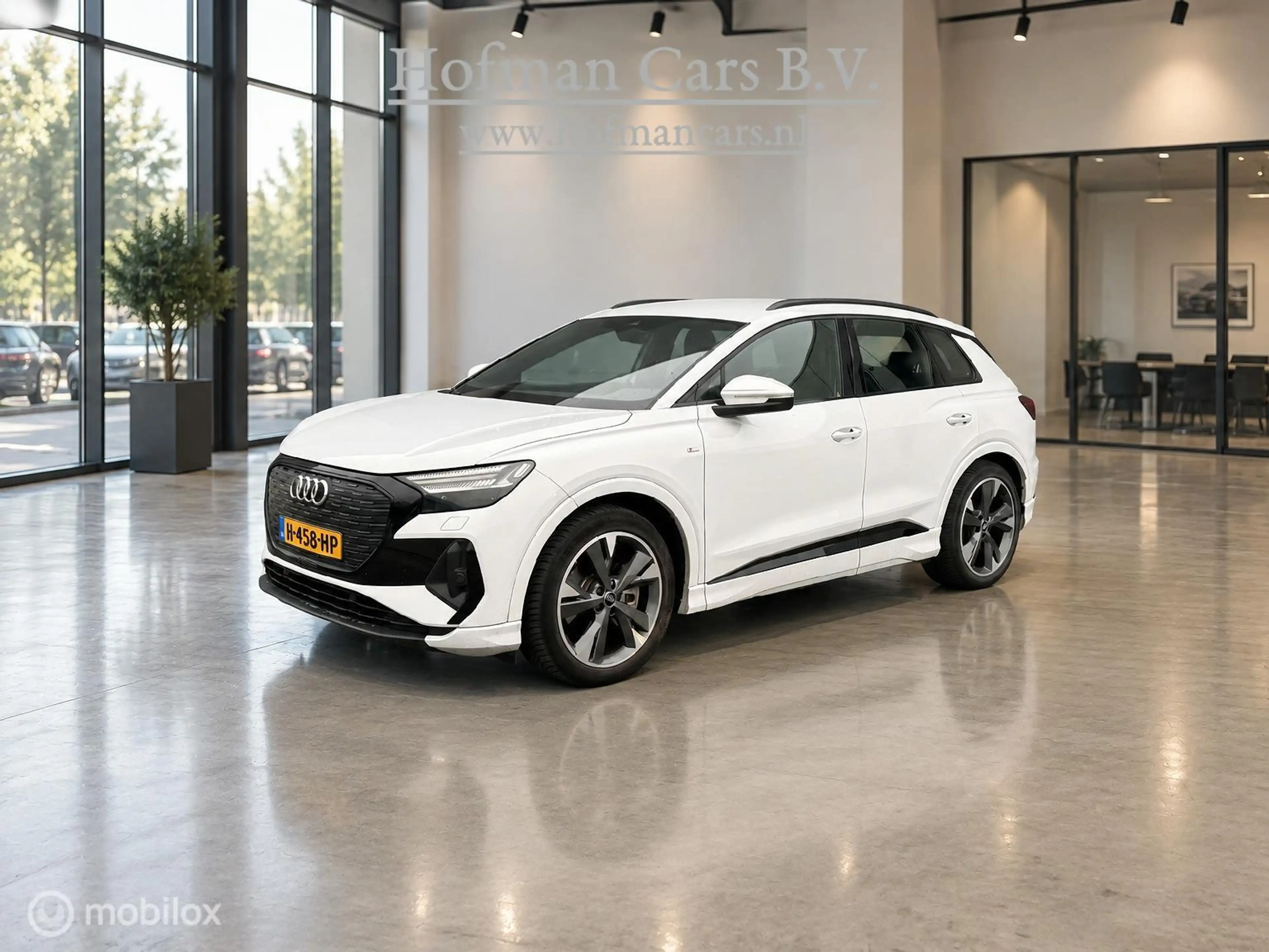 Audi Q4 e-tron 40 Launch edition S Competition 77 kWh | SOH 90% | — photo 3