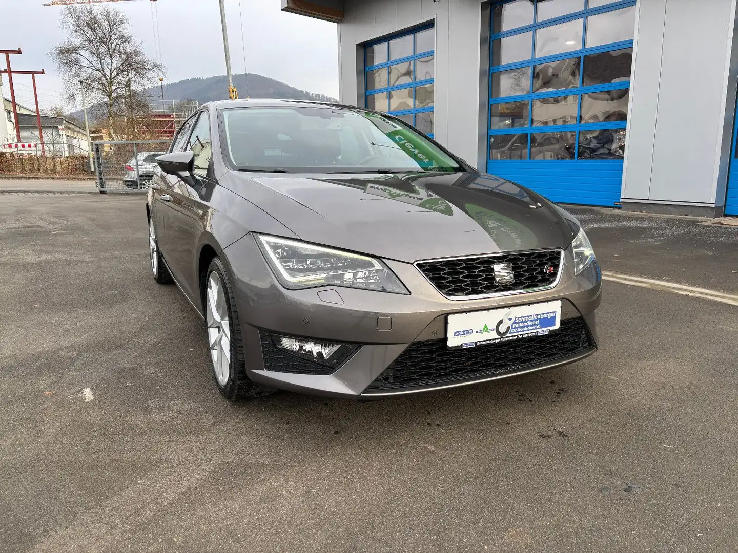 SEAT Leon FR 1.4 TSi LED NAVI PDC 18" ALCANTARA Gris - 2