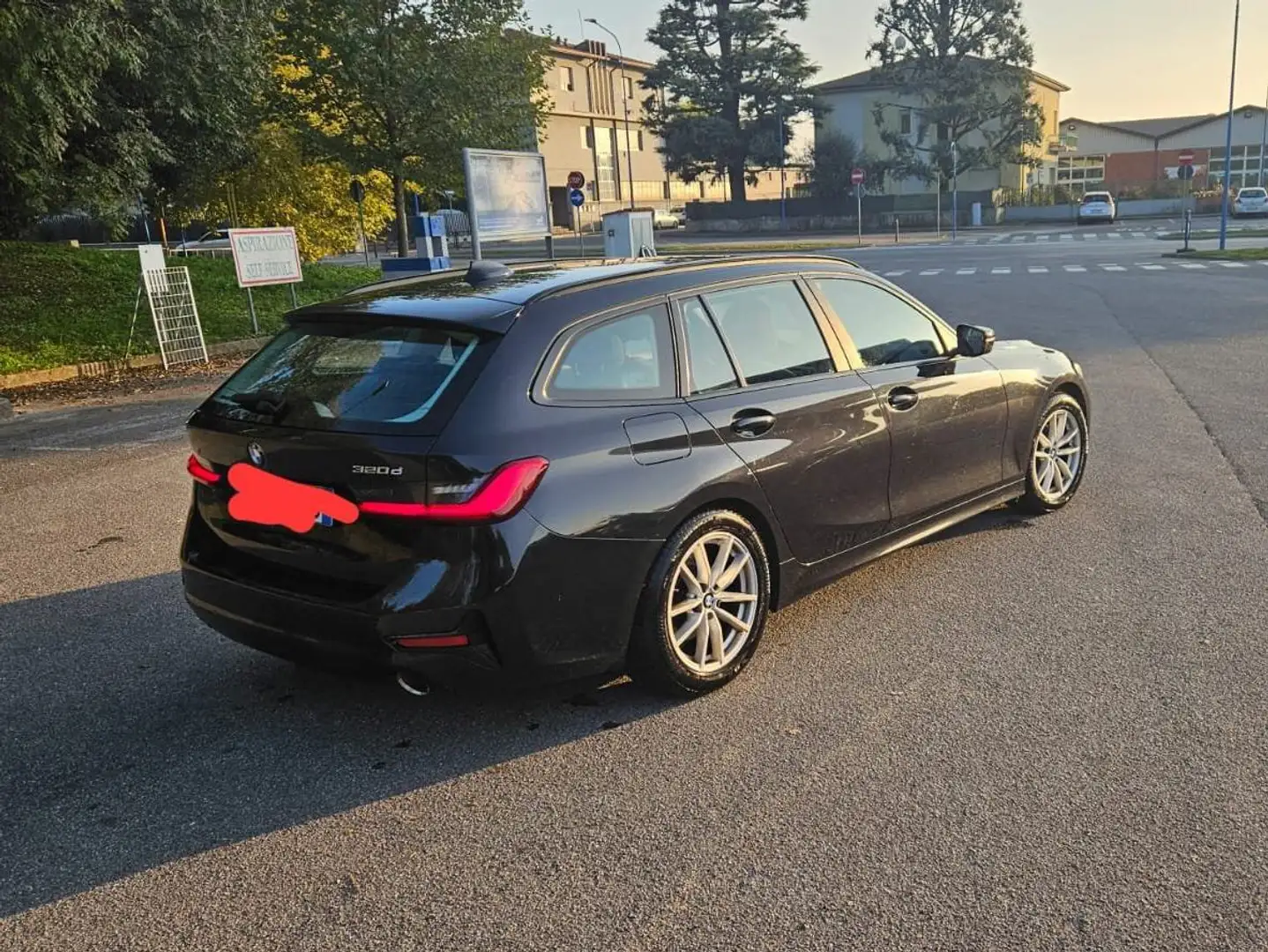 BMW 320 Serie 3 G21 2019 Touring 320d Touring Nero - 2