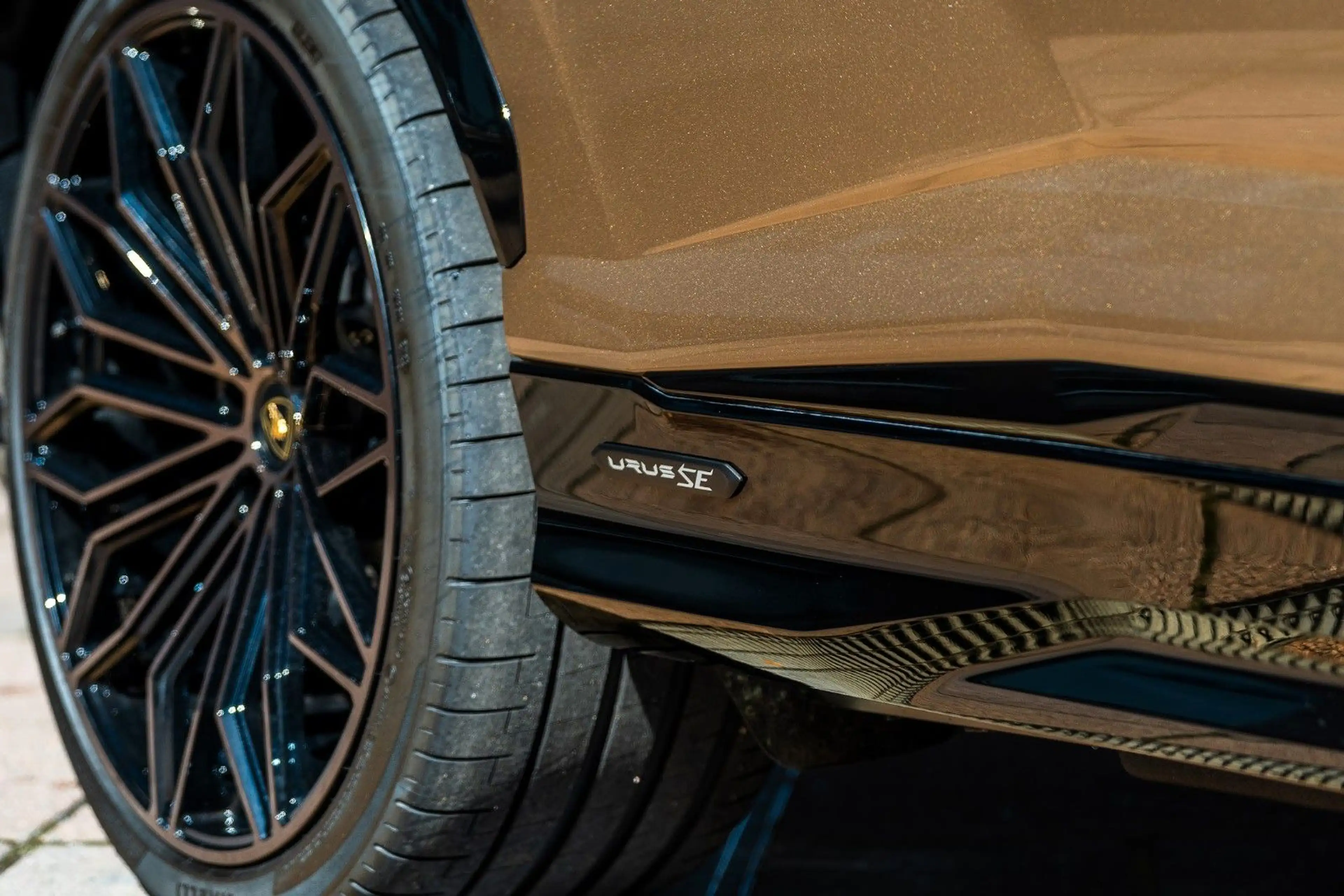 Lamborghini Urus 4.0 V8 SE — photo 10