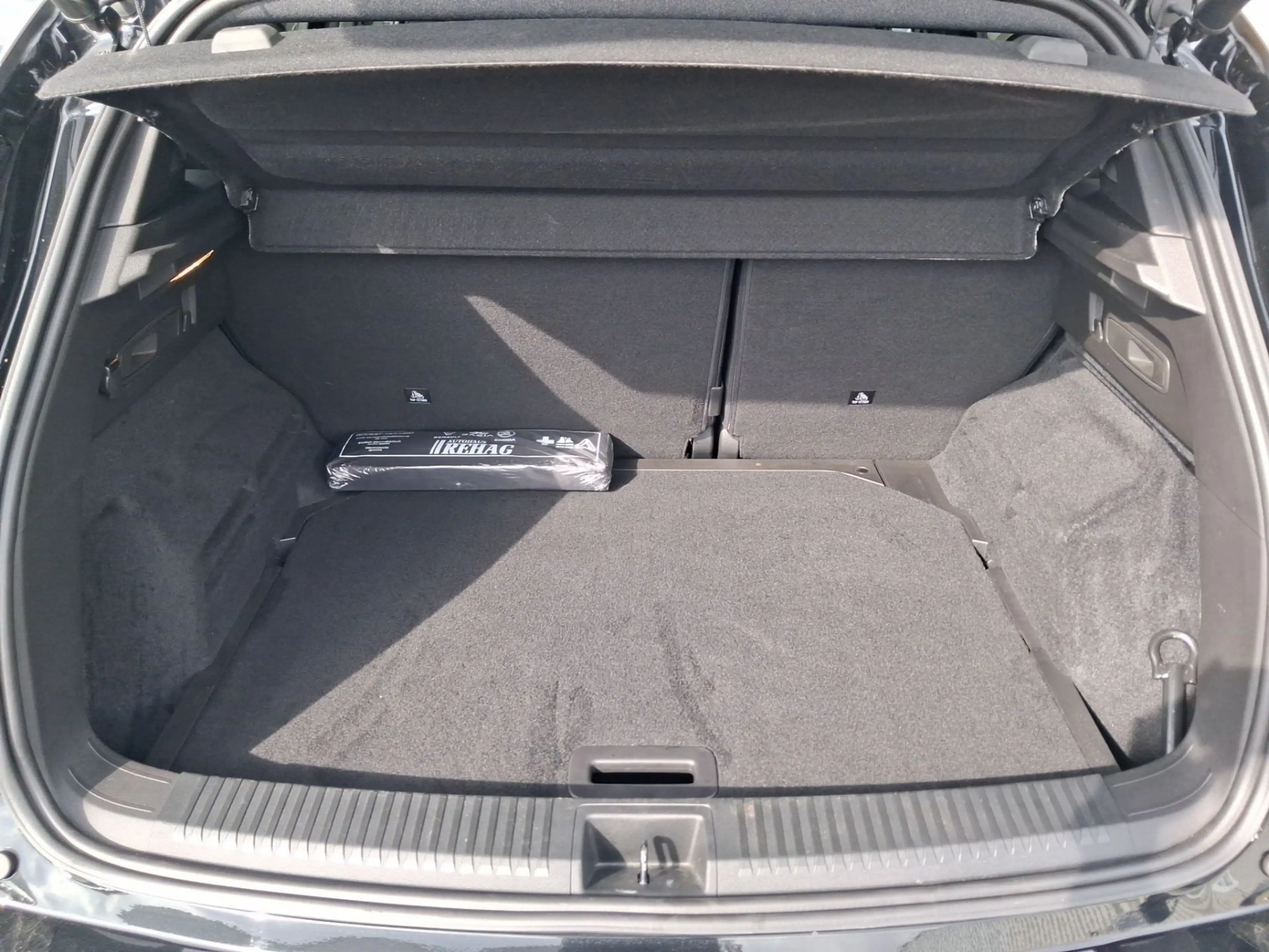 Renault Austral Iconic E-Tech Full Hybrid 200 *360°-KAMERA*NAVI*SHZ*KLIMA*LED* — photo 11