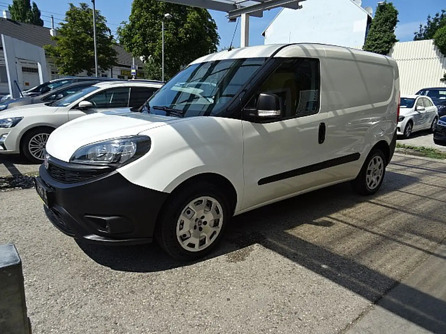 Fiat Doblo Doblo 1,3i Weiß - 2